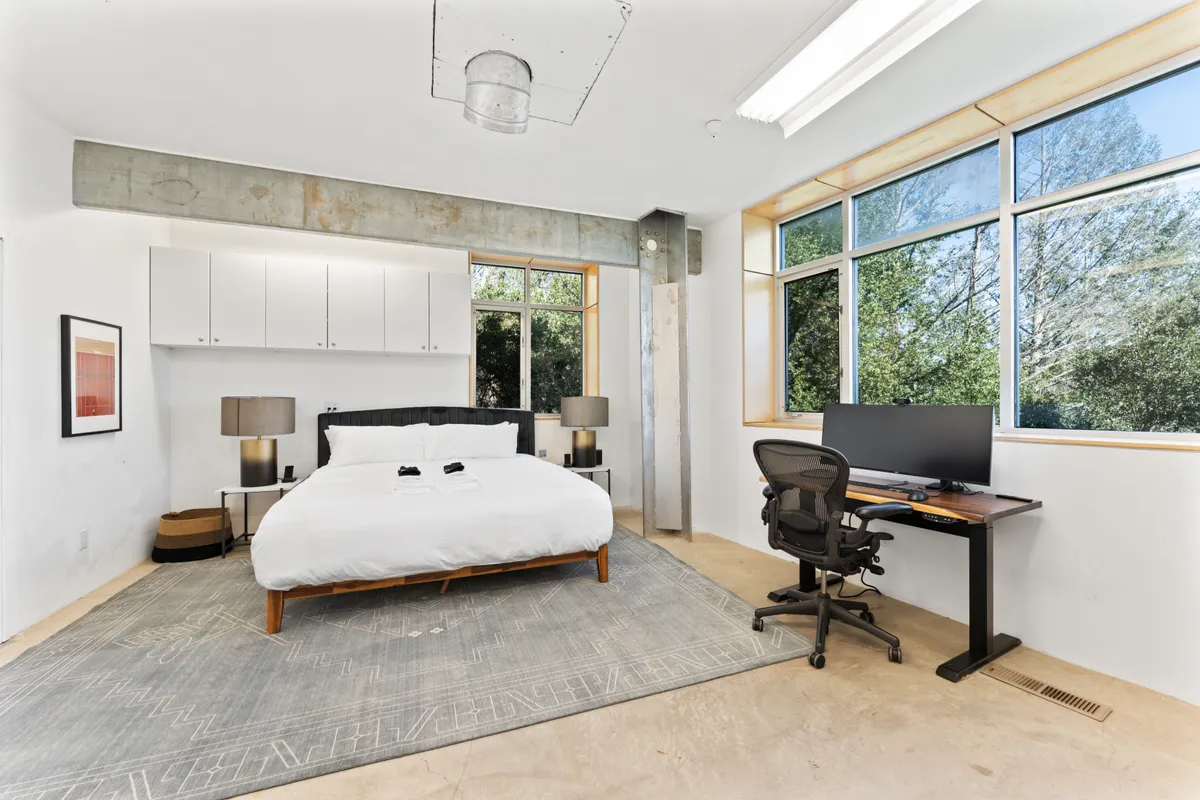 Bedroom 4 image