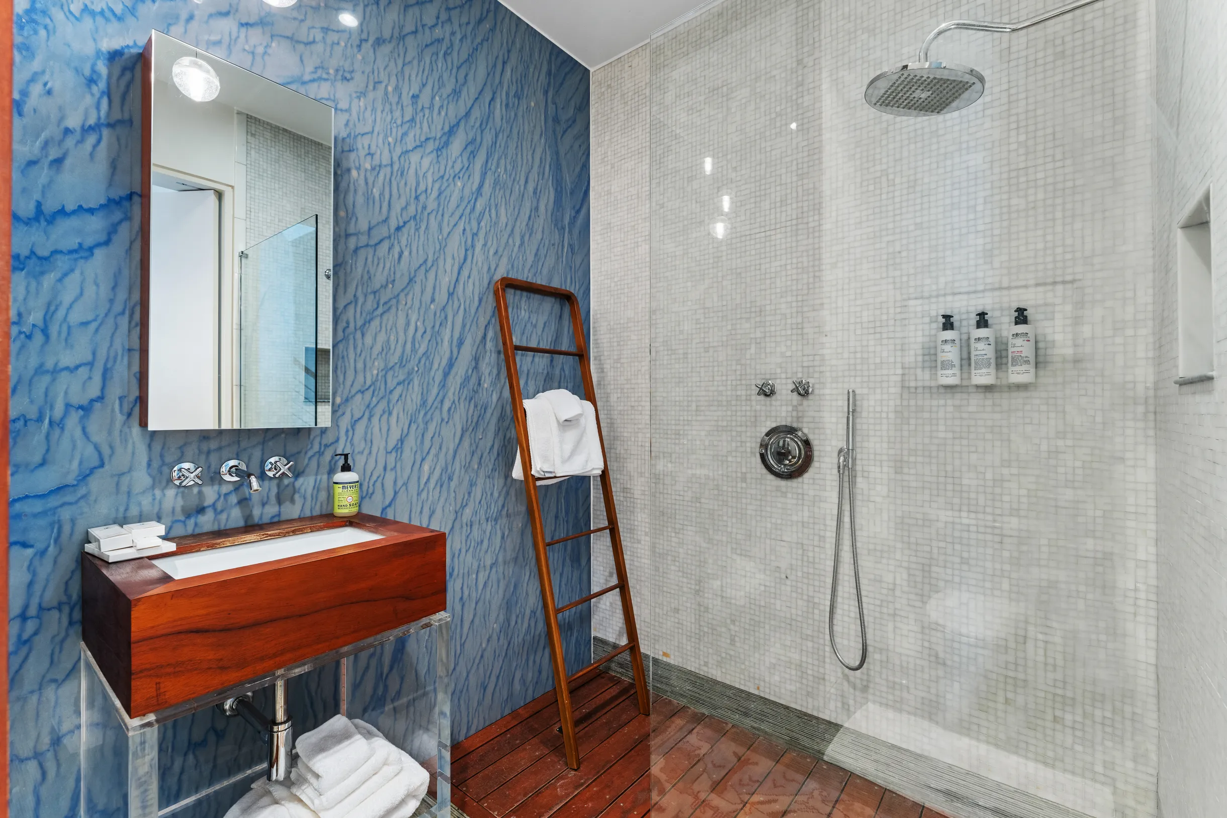 Wander Cape Charles #25