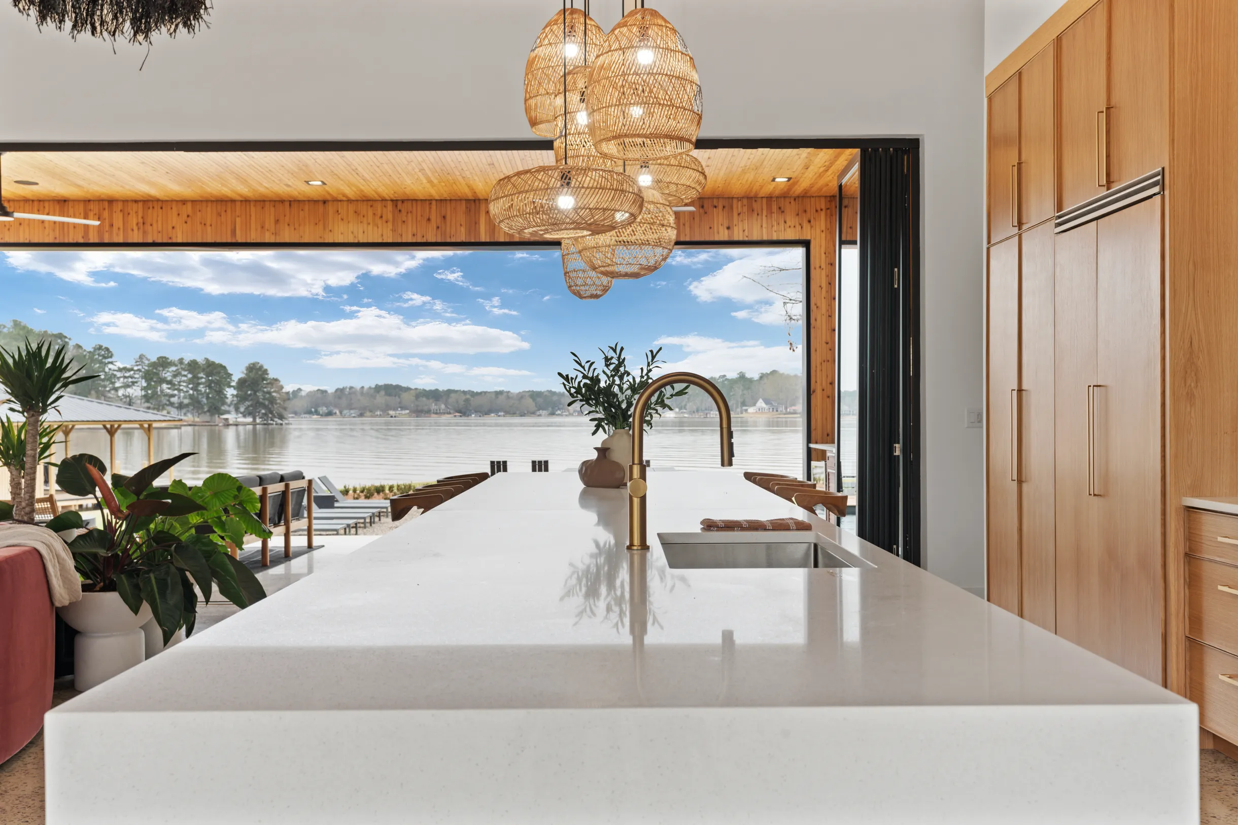 Wander Lake Sinclair #53