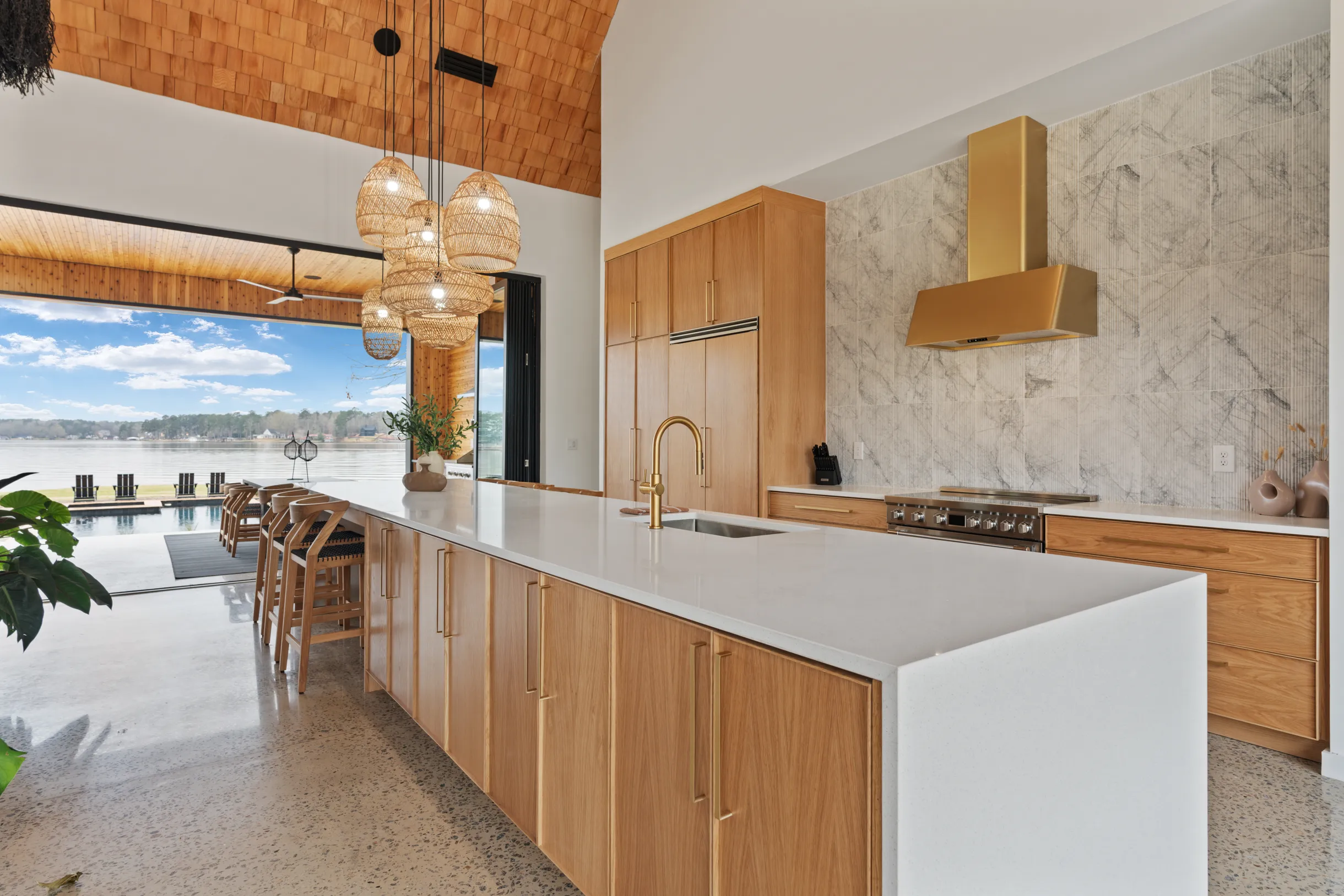 Wander Lake Sinclair #40