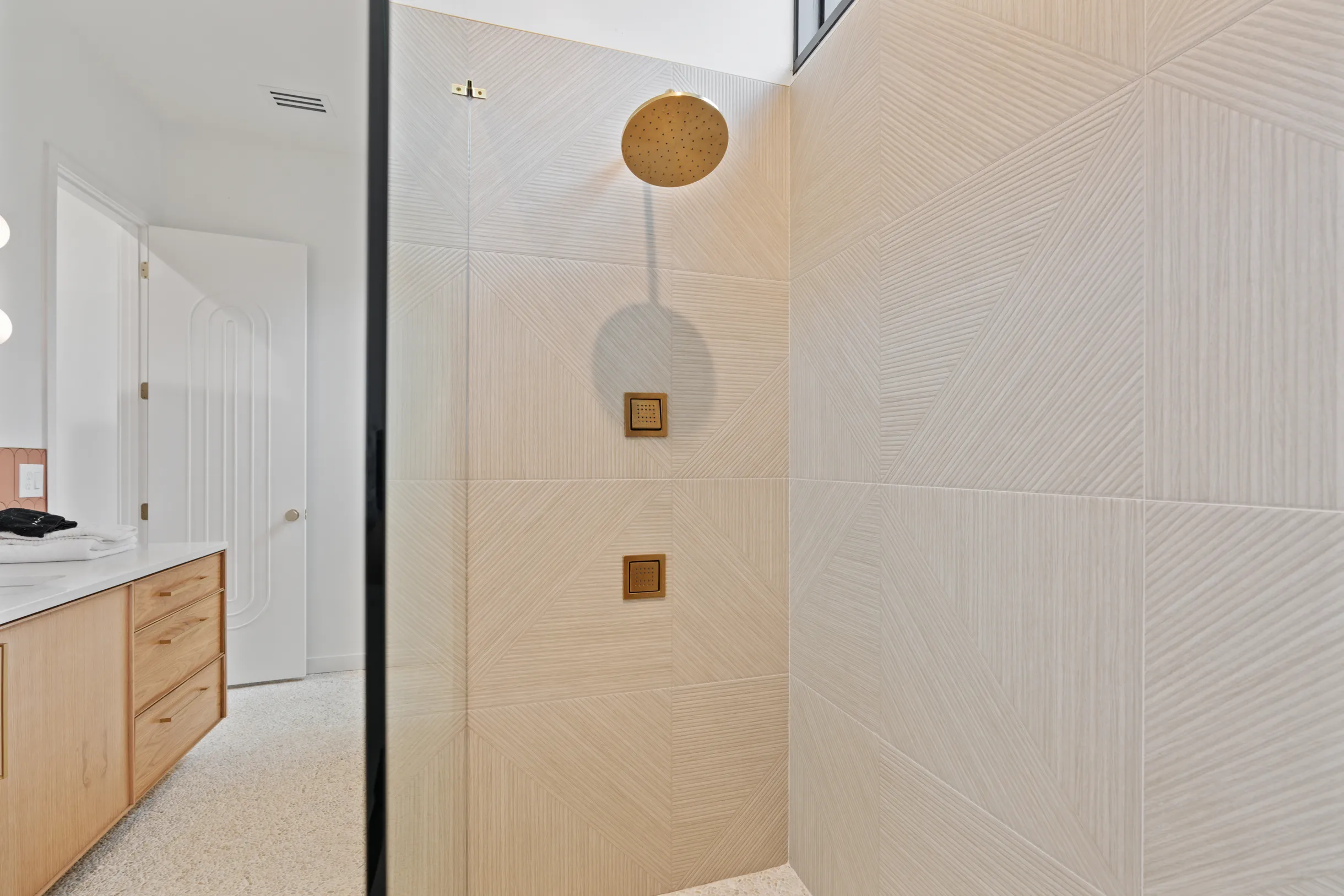 Wander Lake Sinclair #50