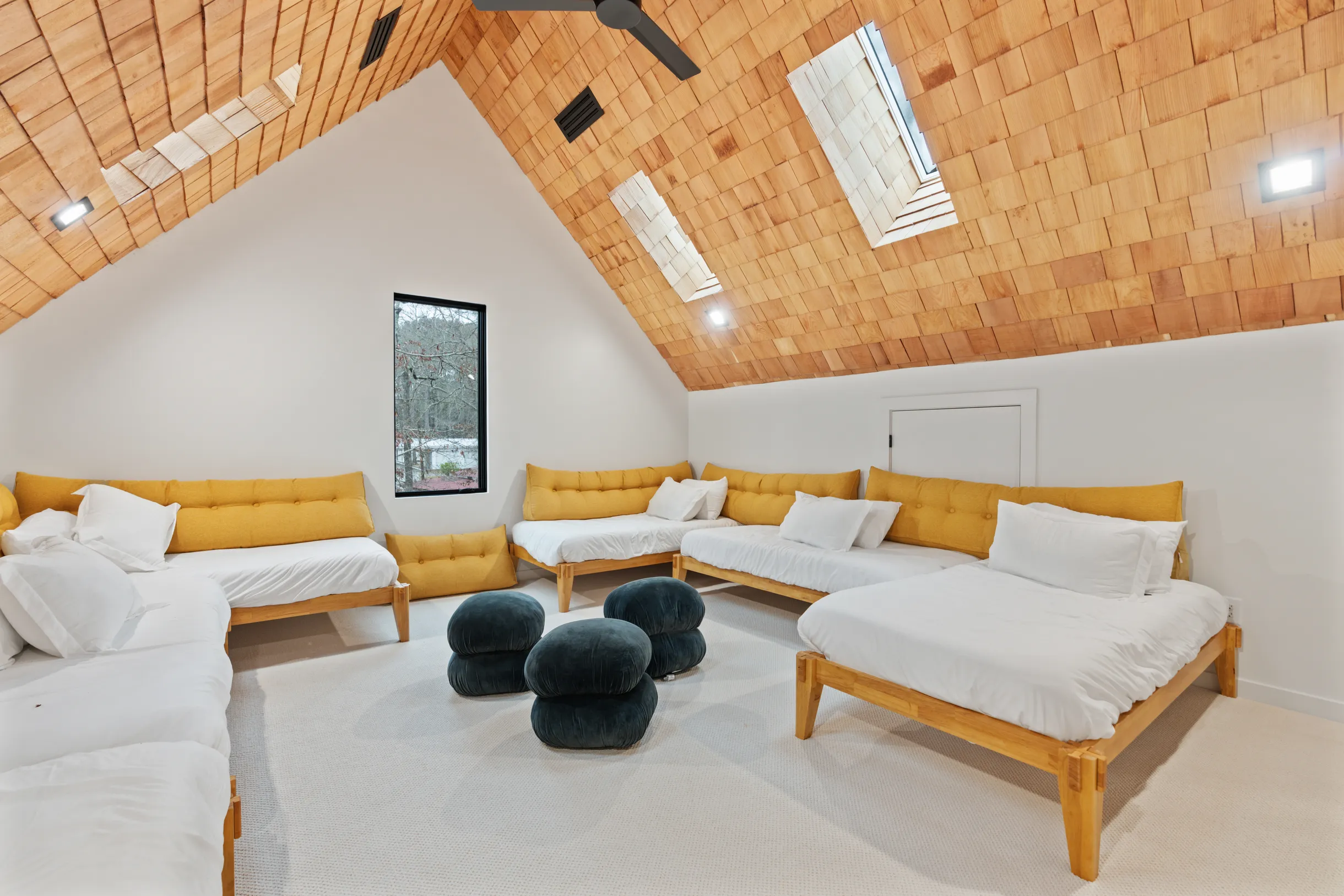 Wander Lake Sinclair #37