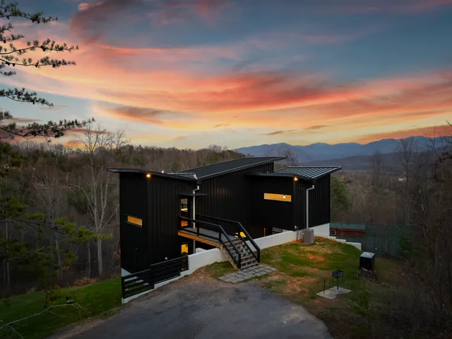 Wander Smoky Mountains #4