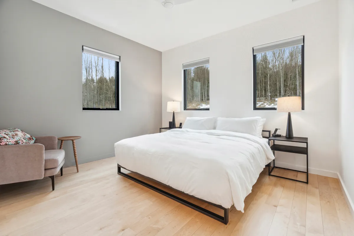 Bedroom 3 image