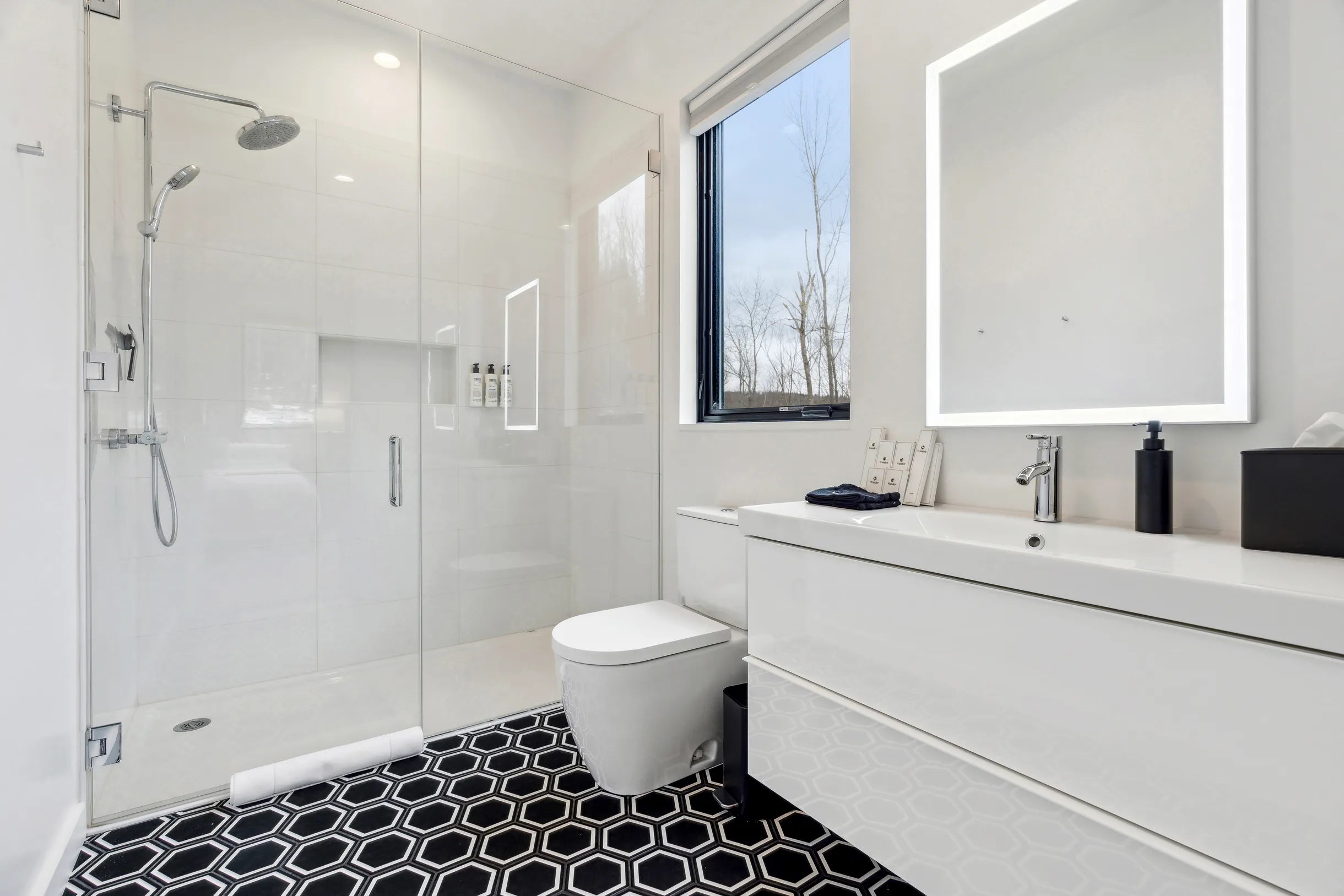 Wander Stowe Hollow #9