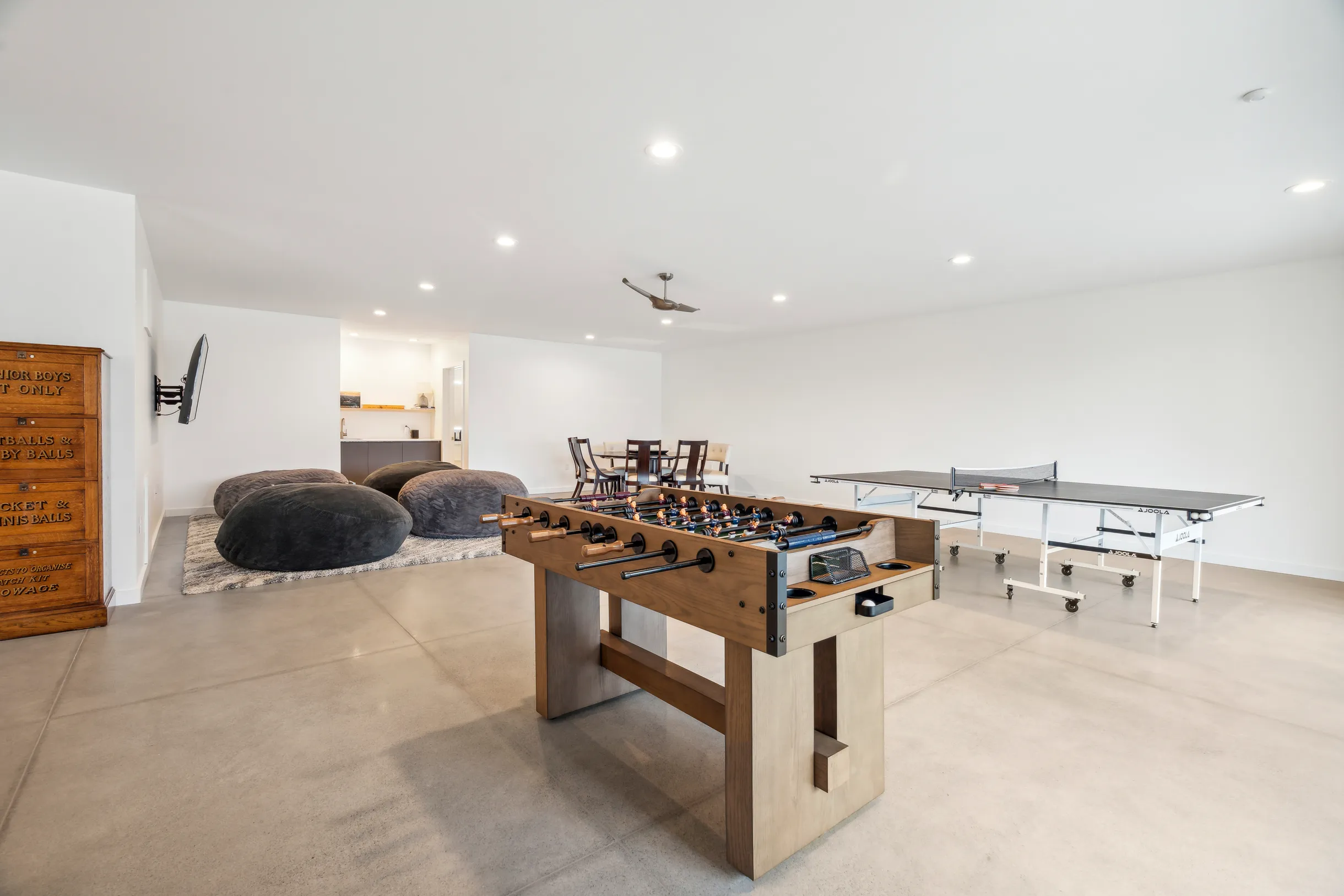 Wander Stowe Hollow #12