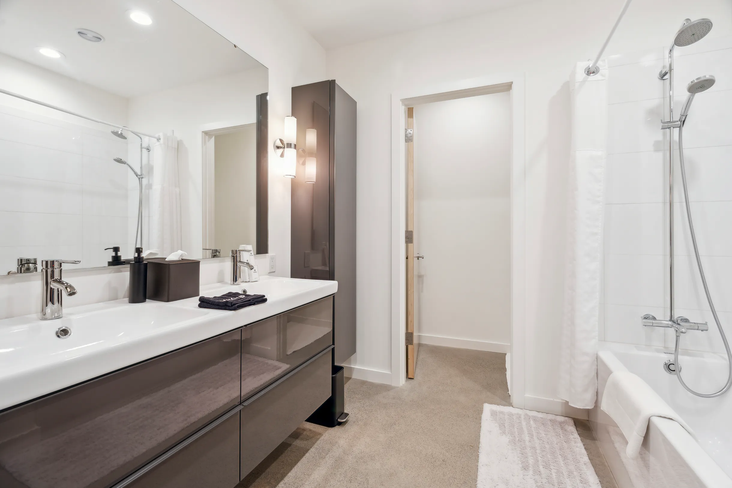 Wander Stowe Hollow #13