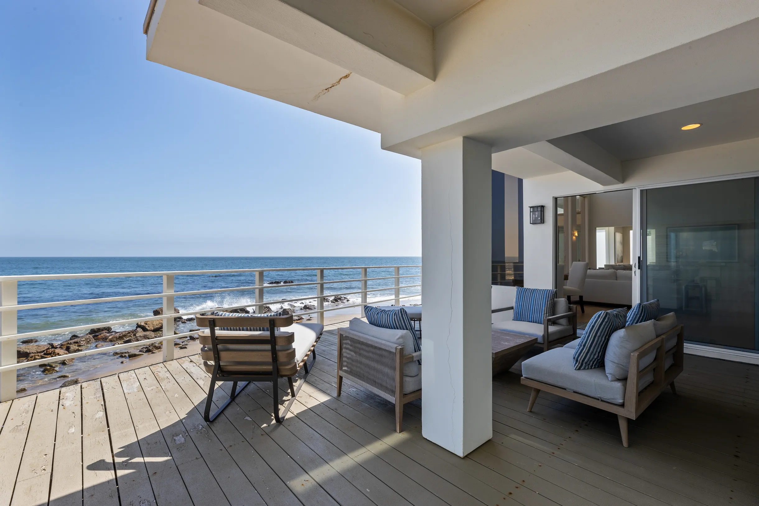 Wander Malibu Shores #25