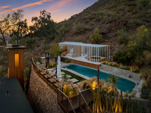 Wander Camelback Mountain