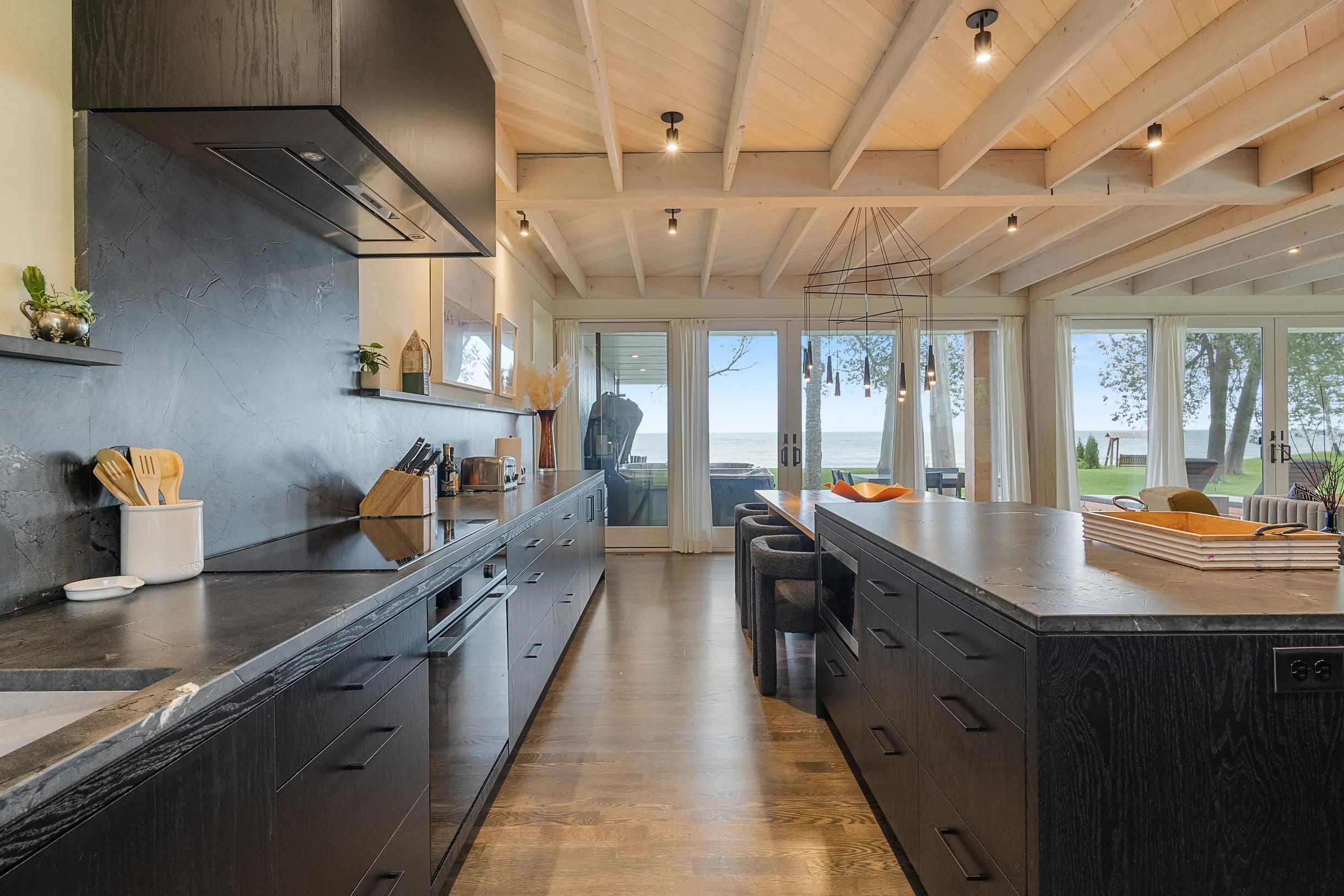 Wander Door County Shores #11