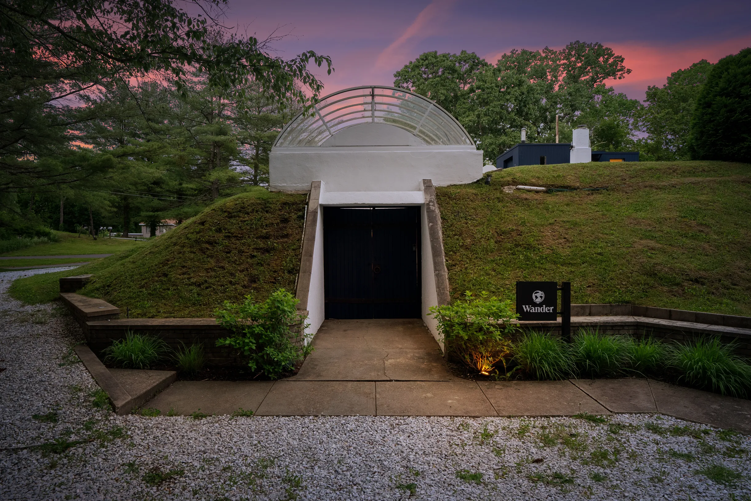 Wander Lakefront Retreat #5