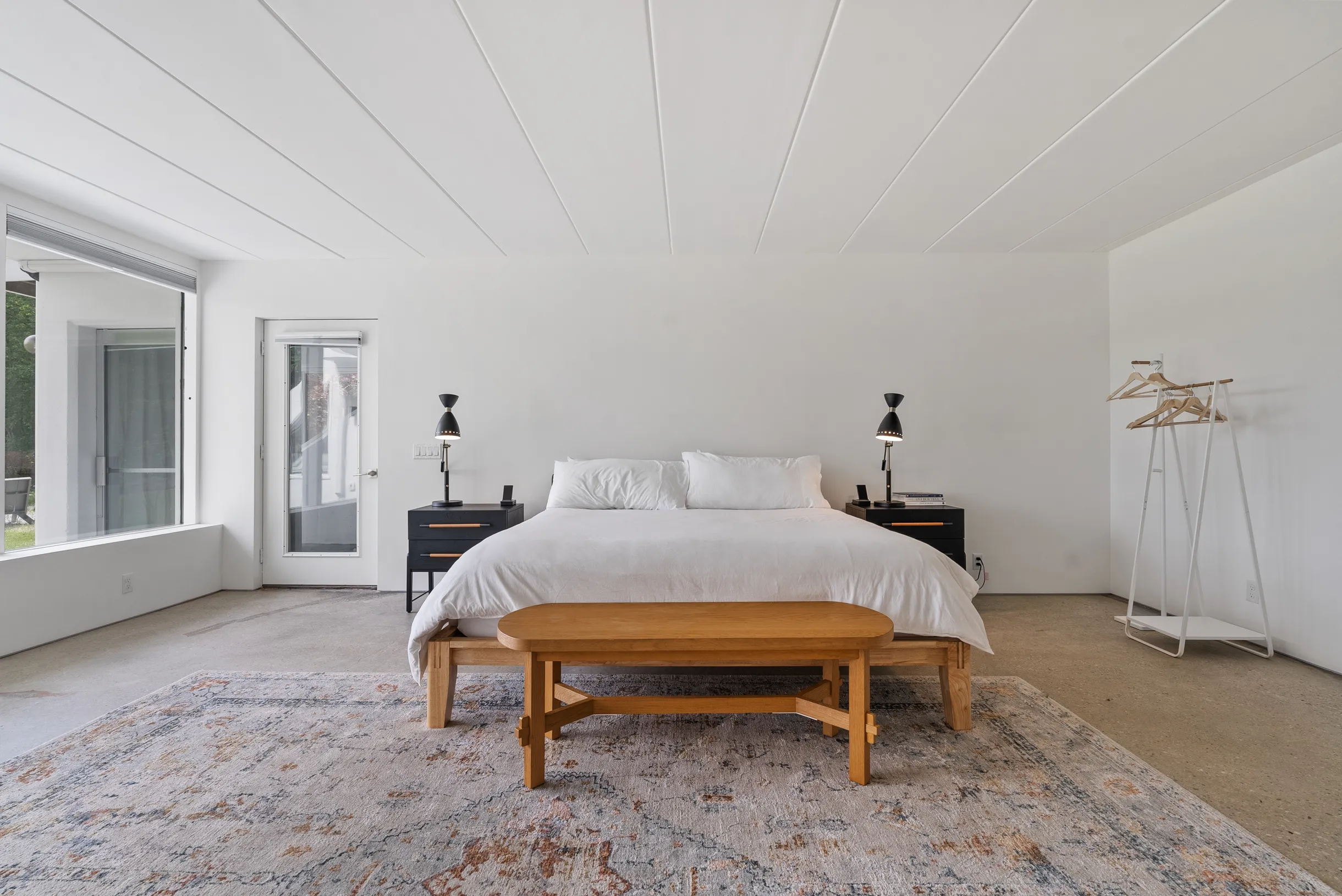 Wander Lakefront Retreat #36