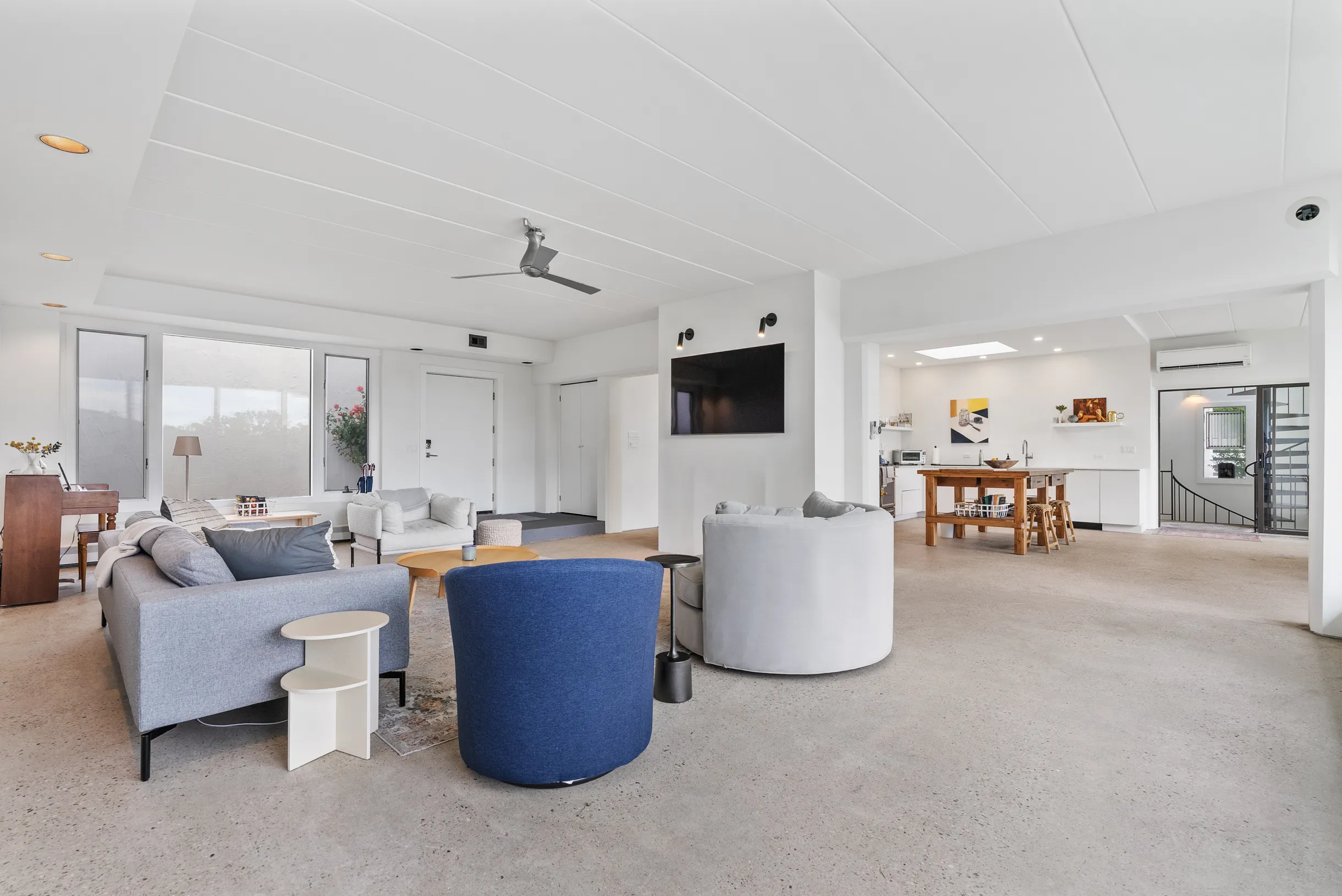 Wander Lakefront Retreat #58