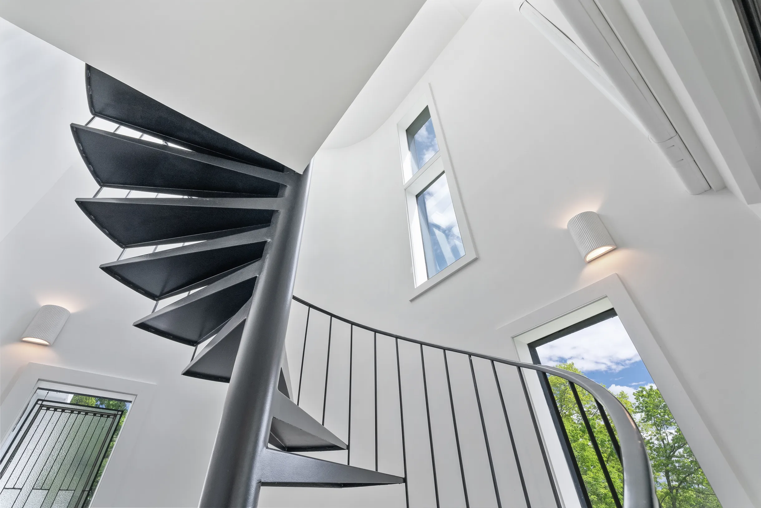 Wander Lakefront Retreat #26