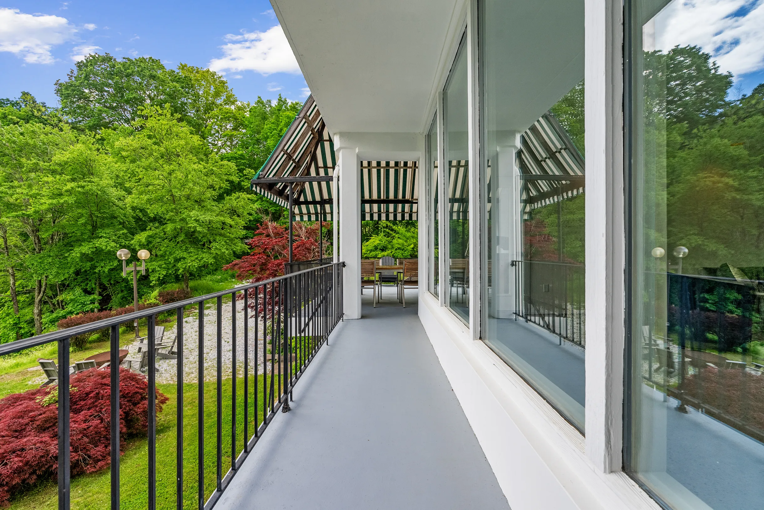 Wander Lakefront Retreat #68