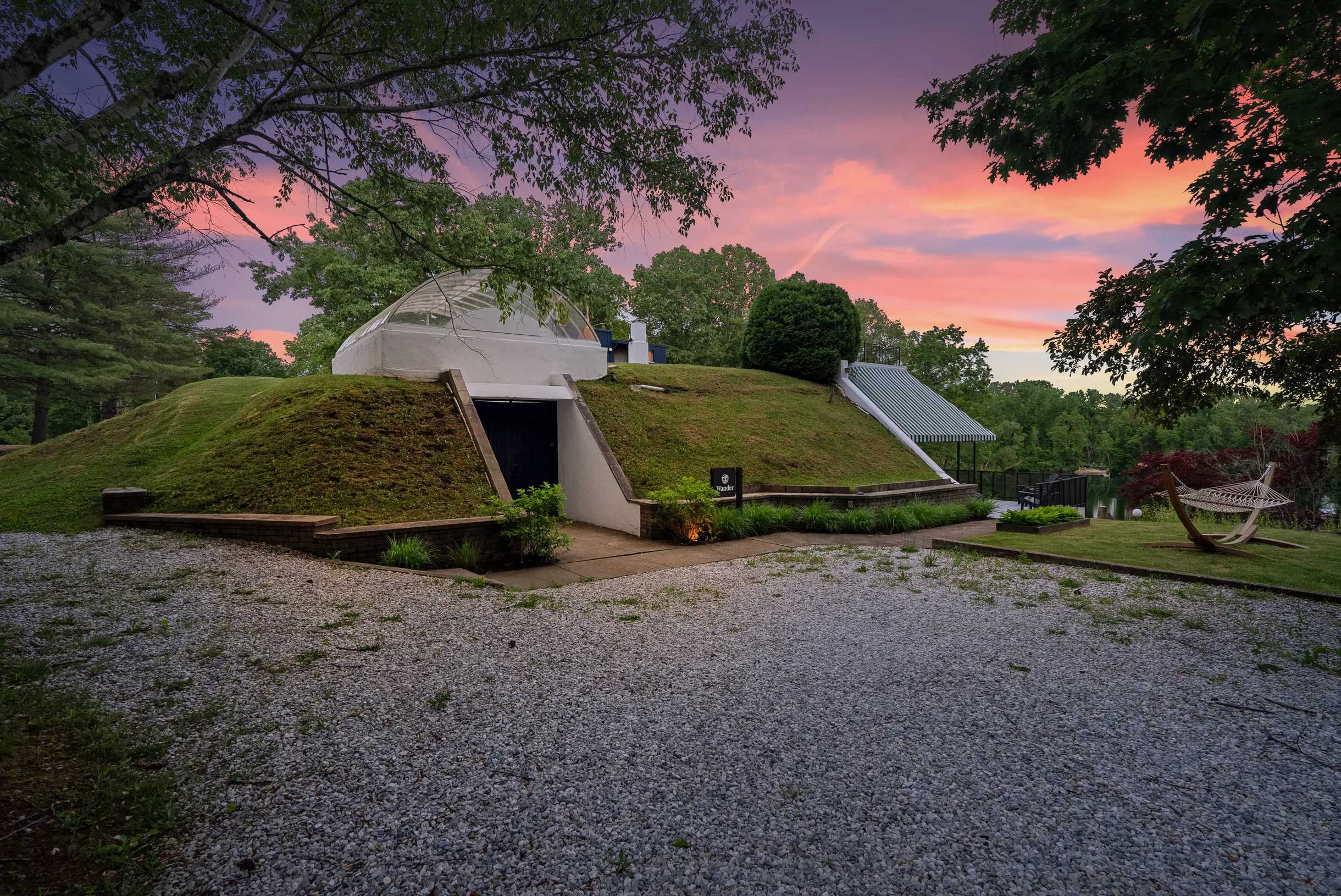 Wander Lakefront Retreat #29