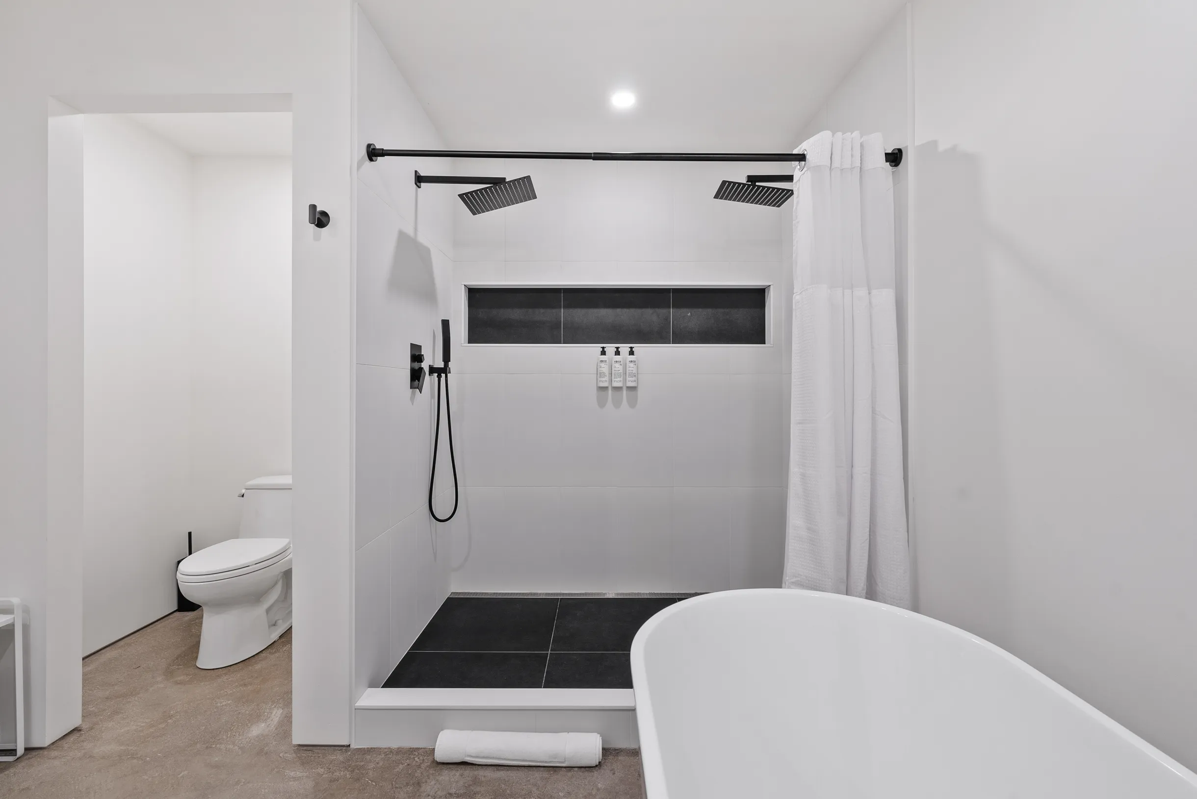 Wander Lakefront Retreat #53