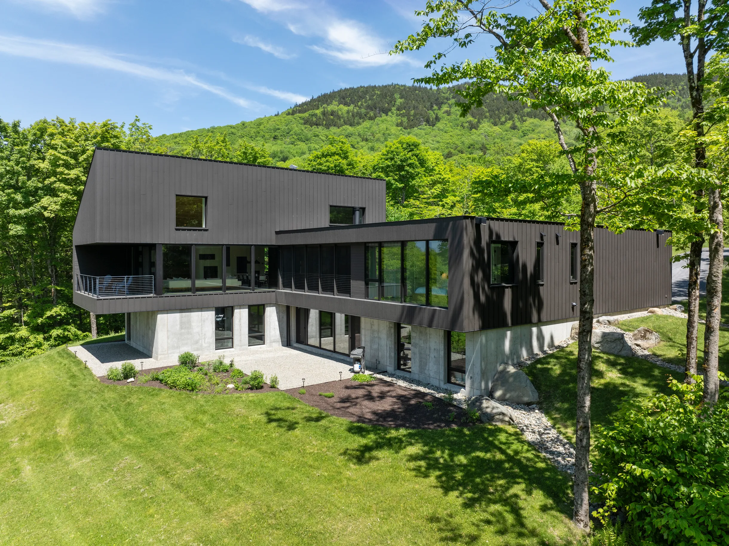 Wander Bear Creek #64