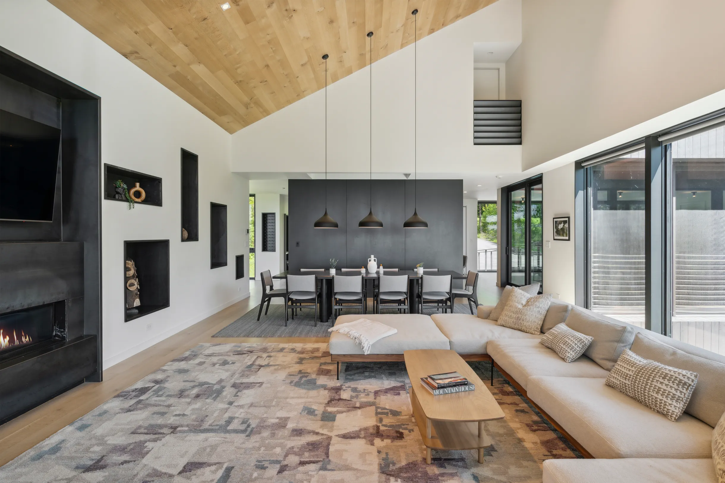 Wander Bear Creek #52