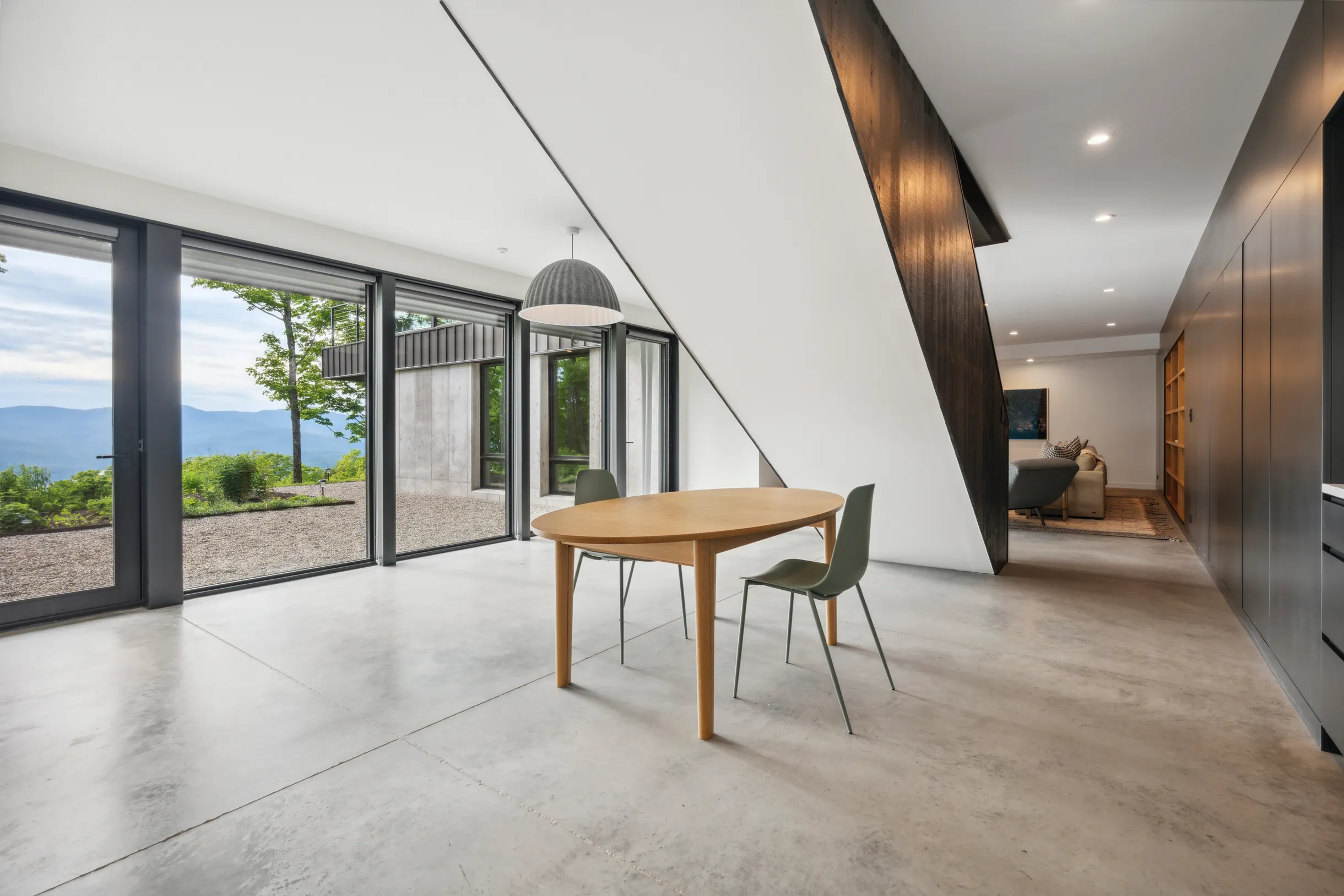 Wander Bear Creek #48