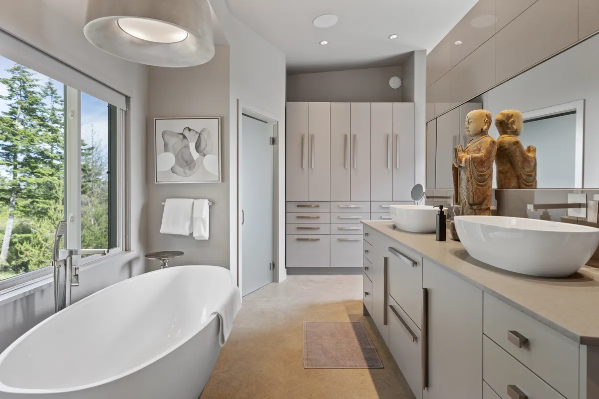 Wander San Juan Islands