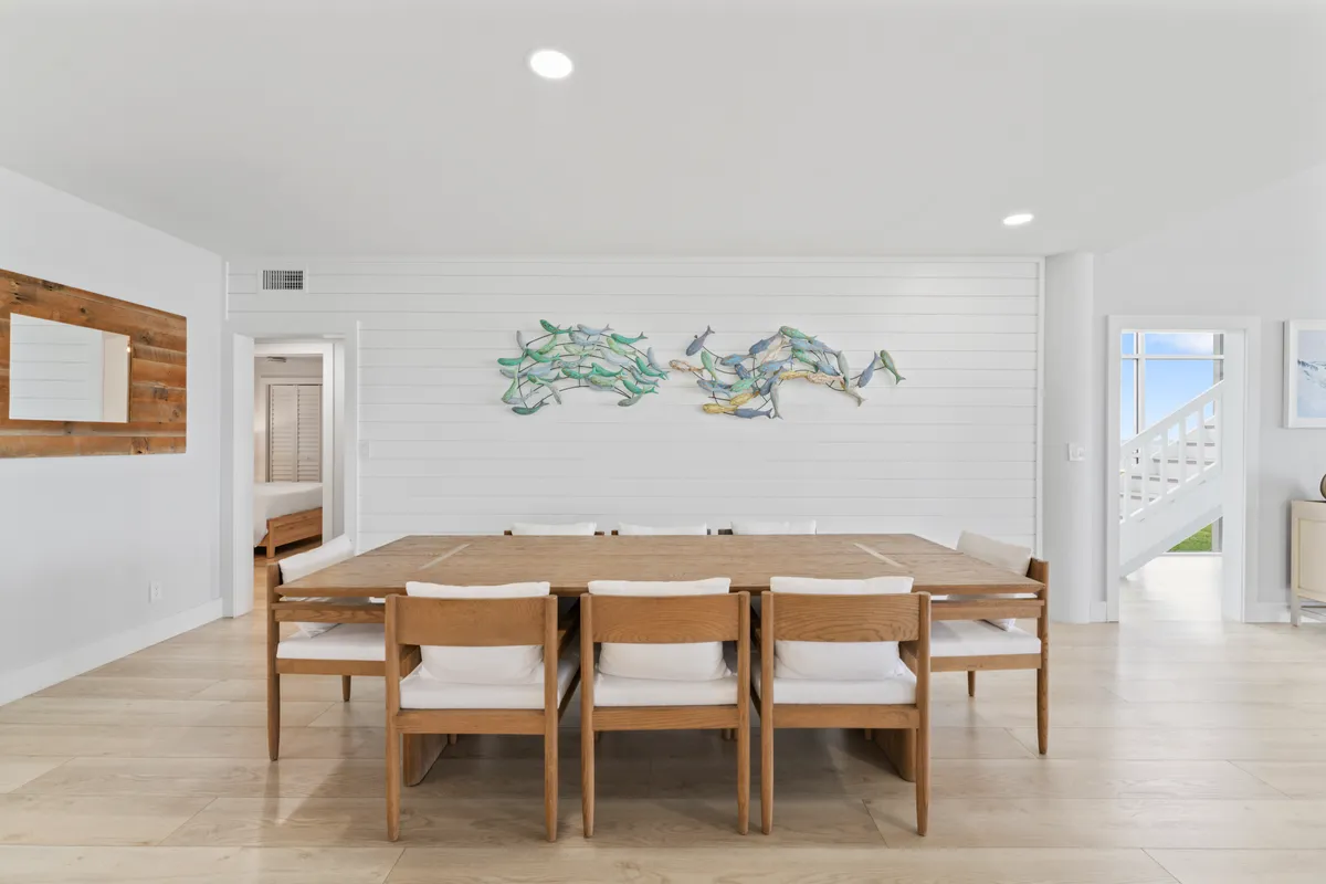 Dining Room - Image 2