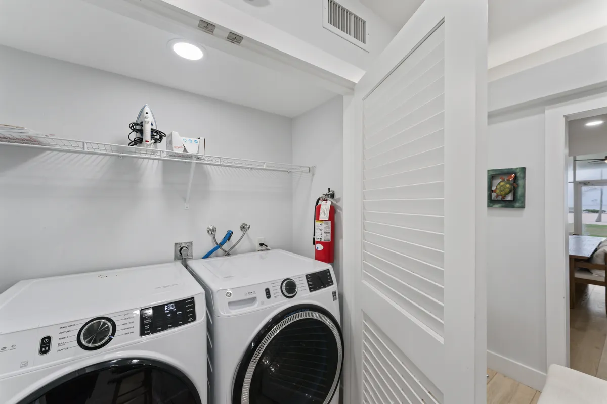 Laundry Room - Image 1