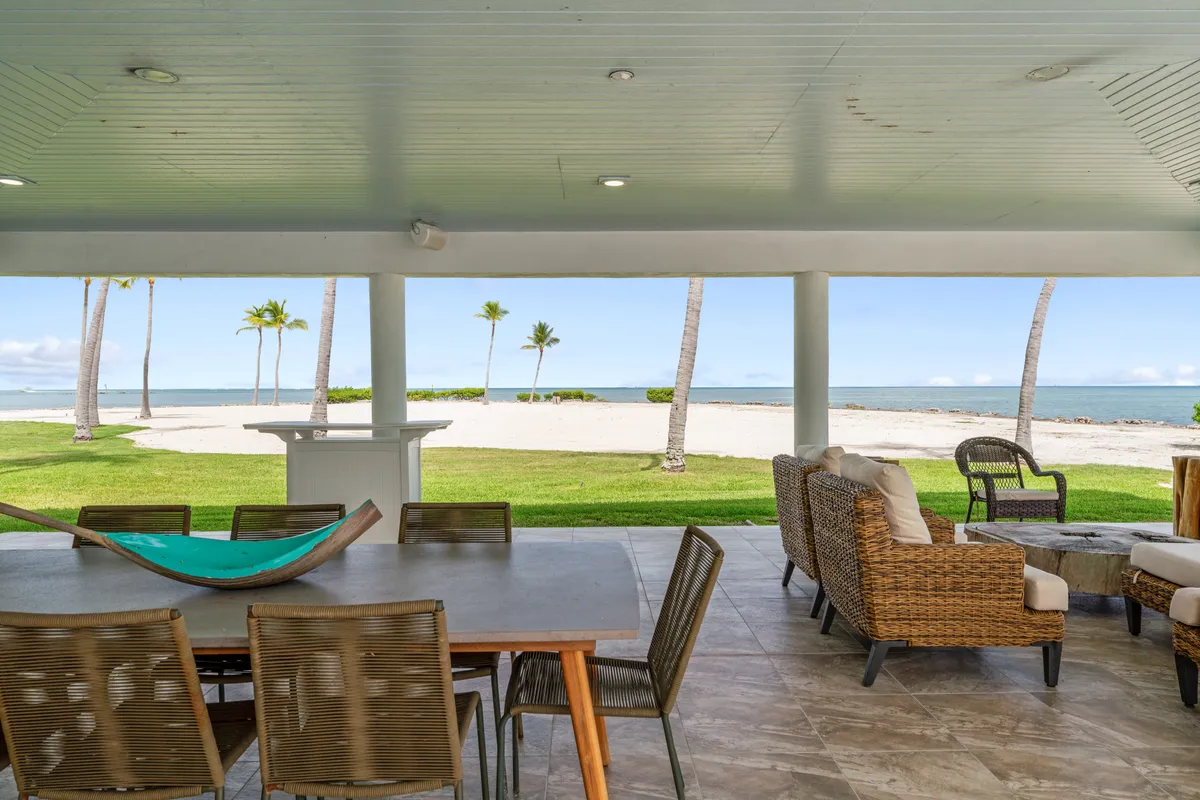 Pool House 1 - Image 2