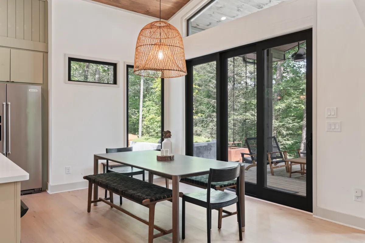 Wander Ellijay Falls