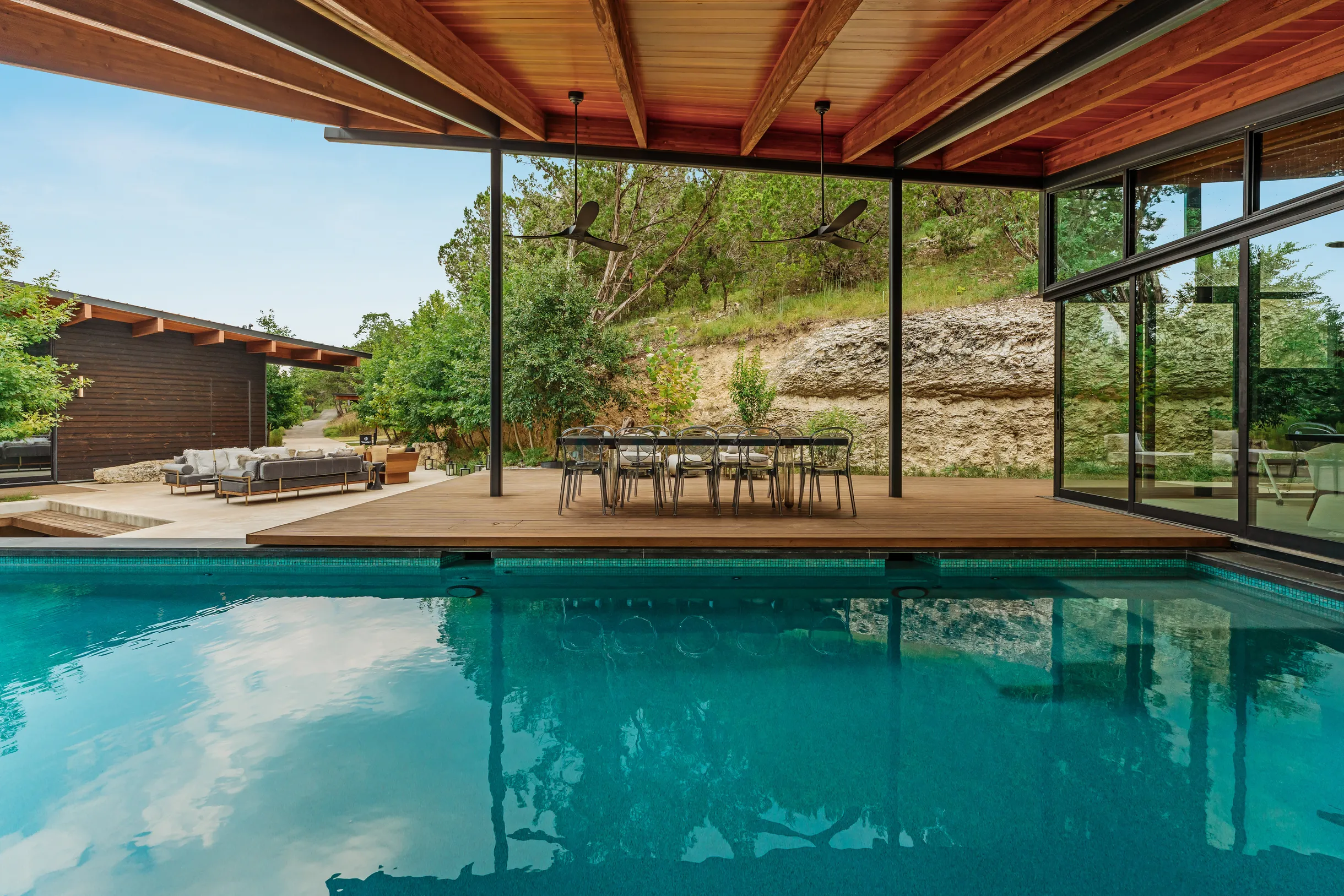 Wander Austin Falling Leaves #68