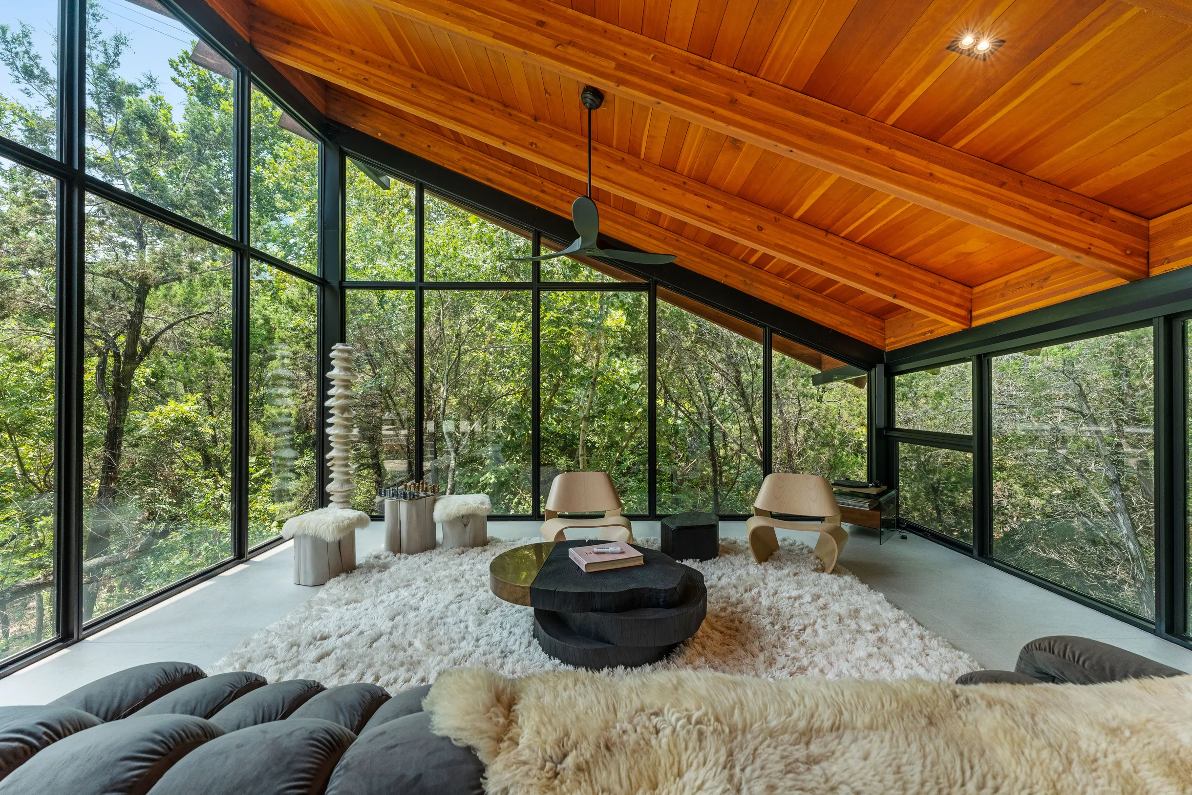 Wander Austin Falling Leaves #31