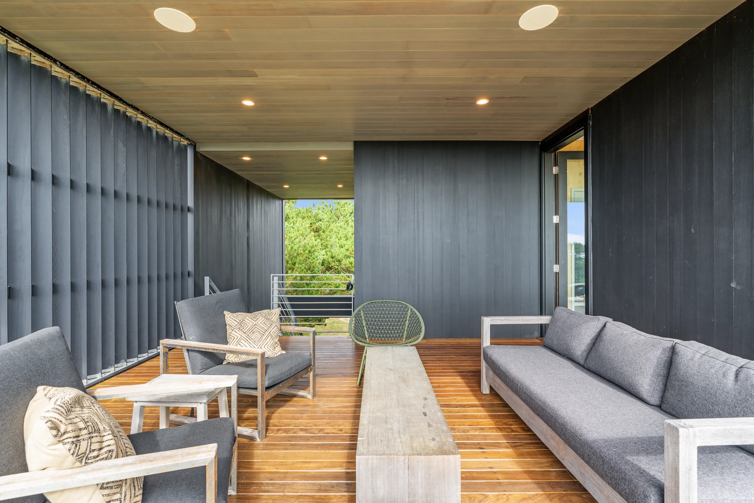 Wander Surf Pines #37