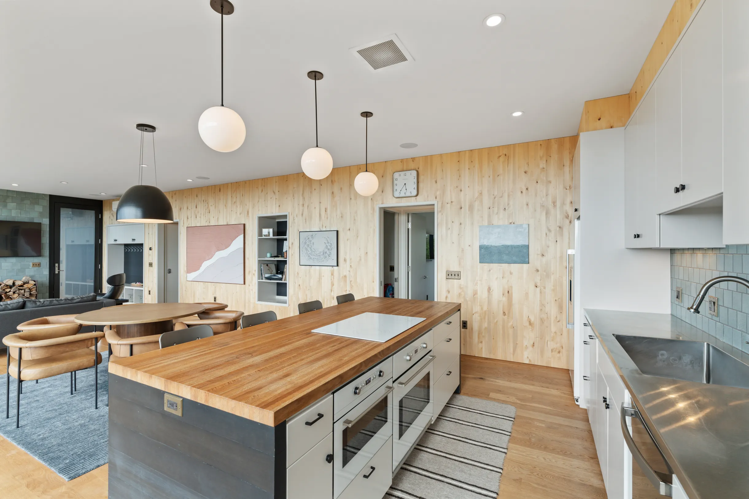 Wander Surf Pines #18