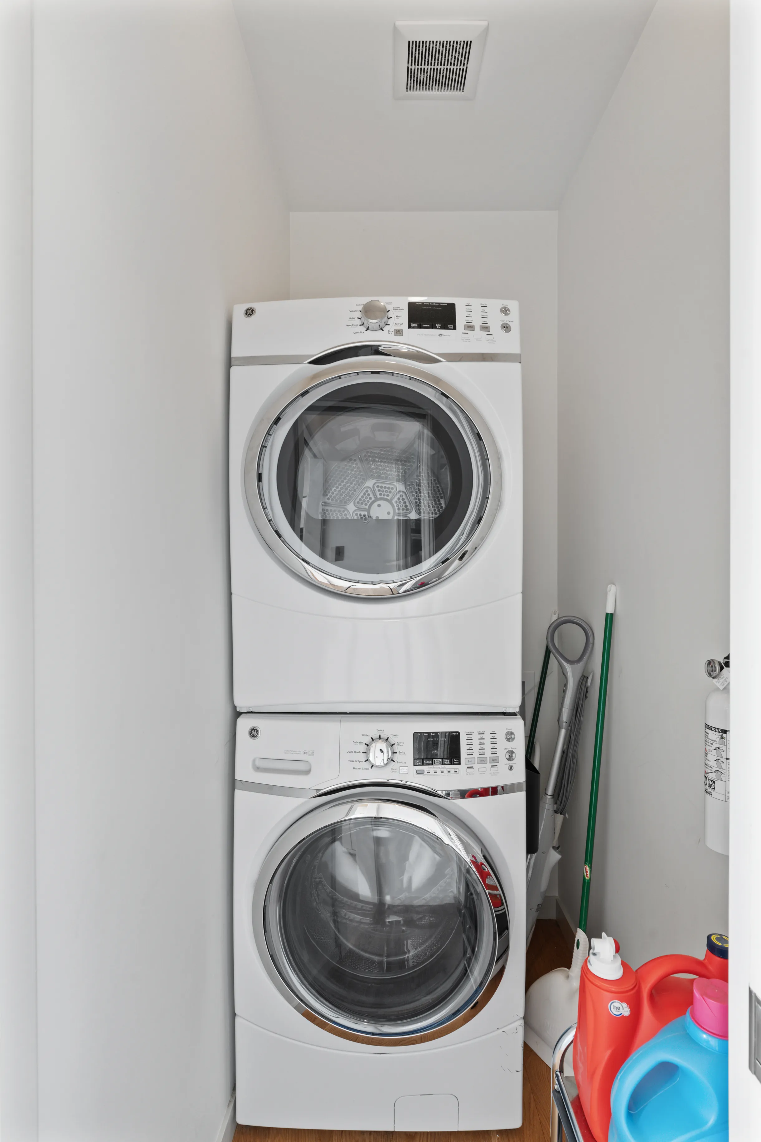 Wander Surf Pines #10