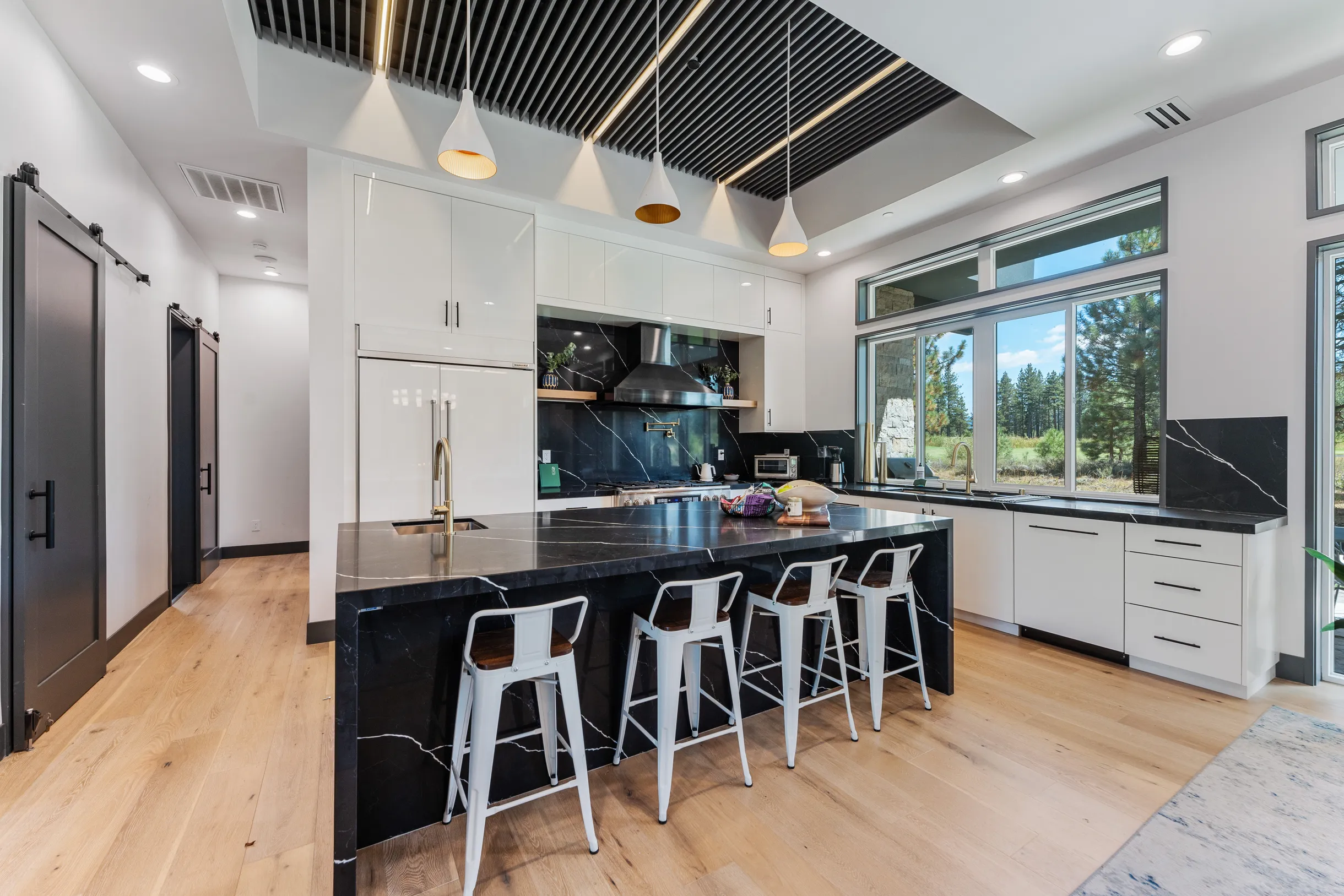 Wander Truckee Woods #7