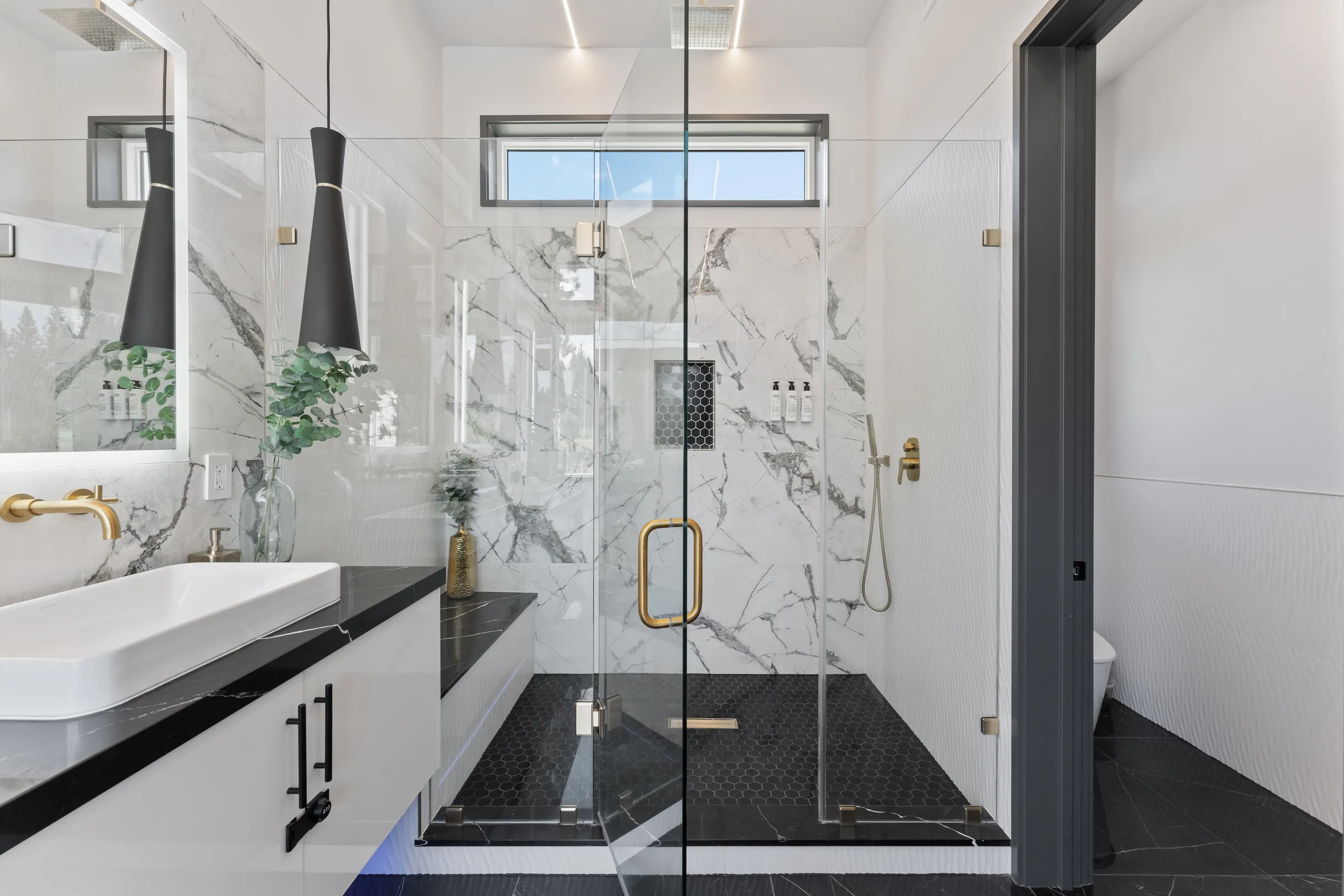 Wander Truckee Woods #54