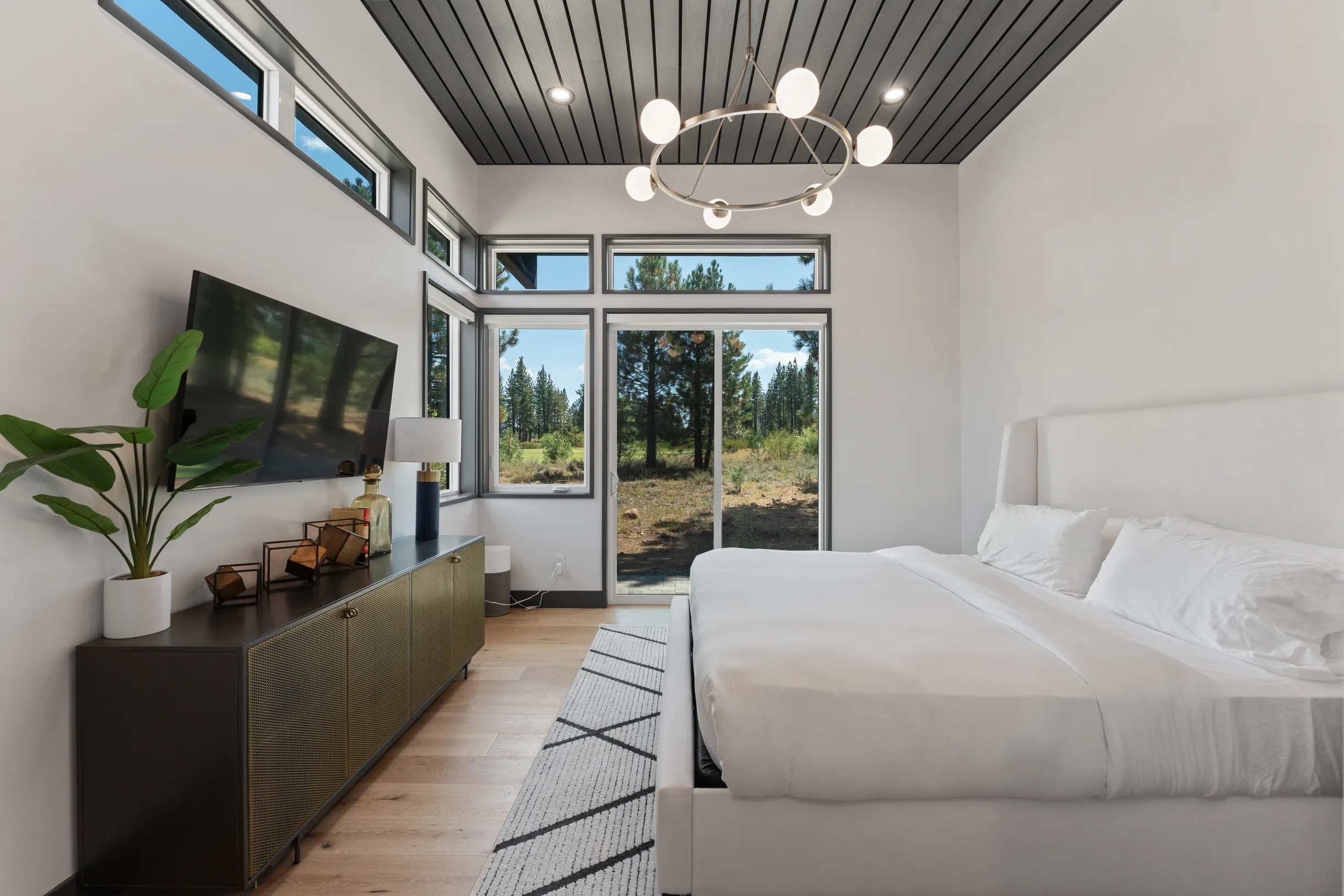 Wander Truckee Woods #14