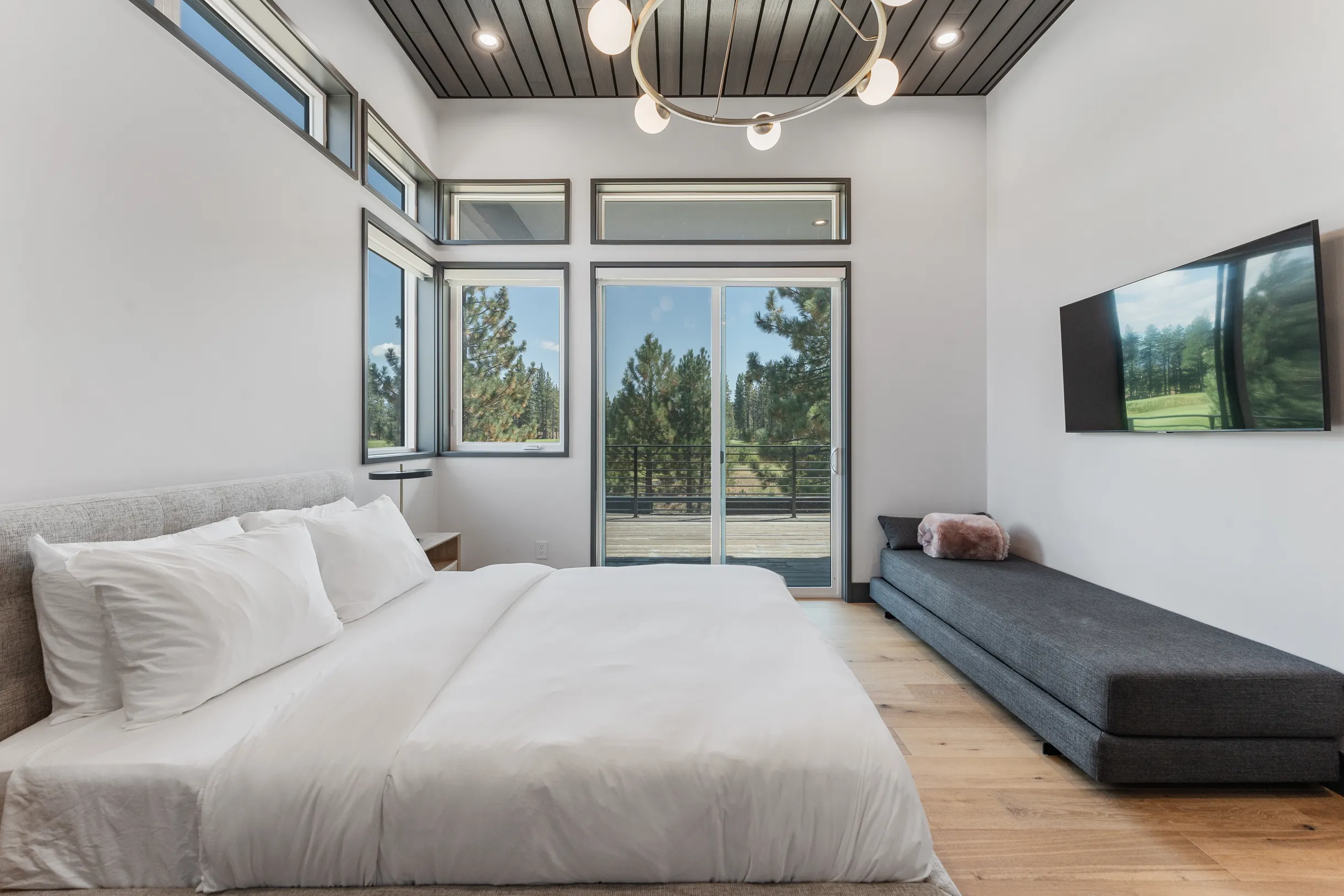 Wander Truckee Woods #15