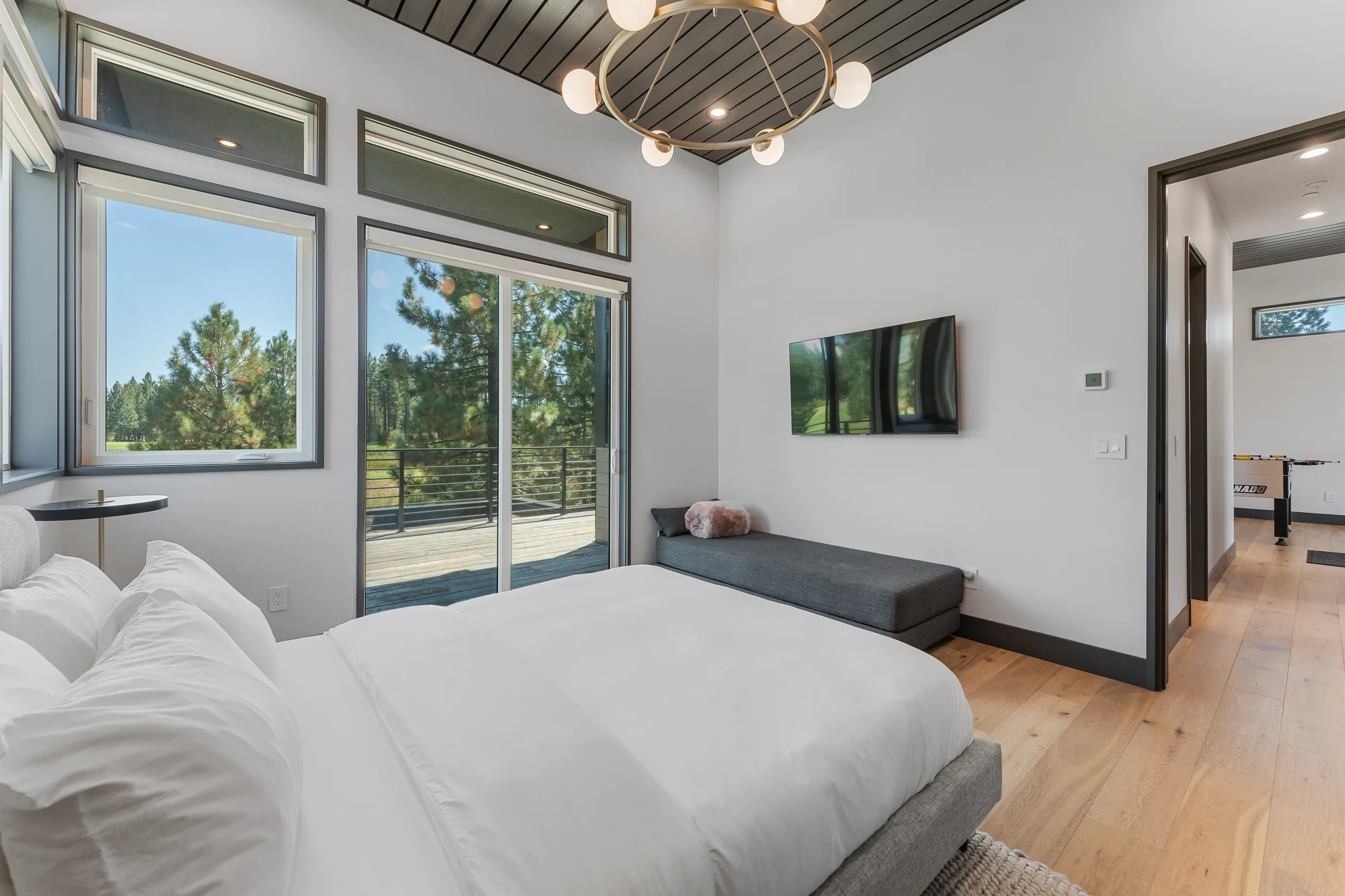 Wander Truckee Woods #31