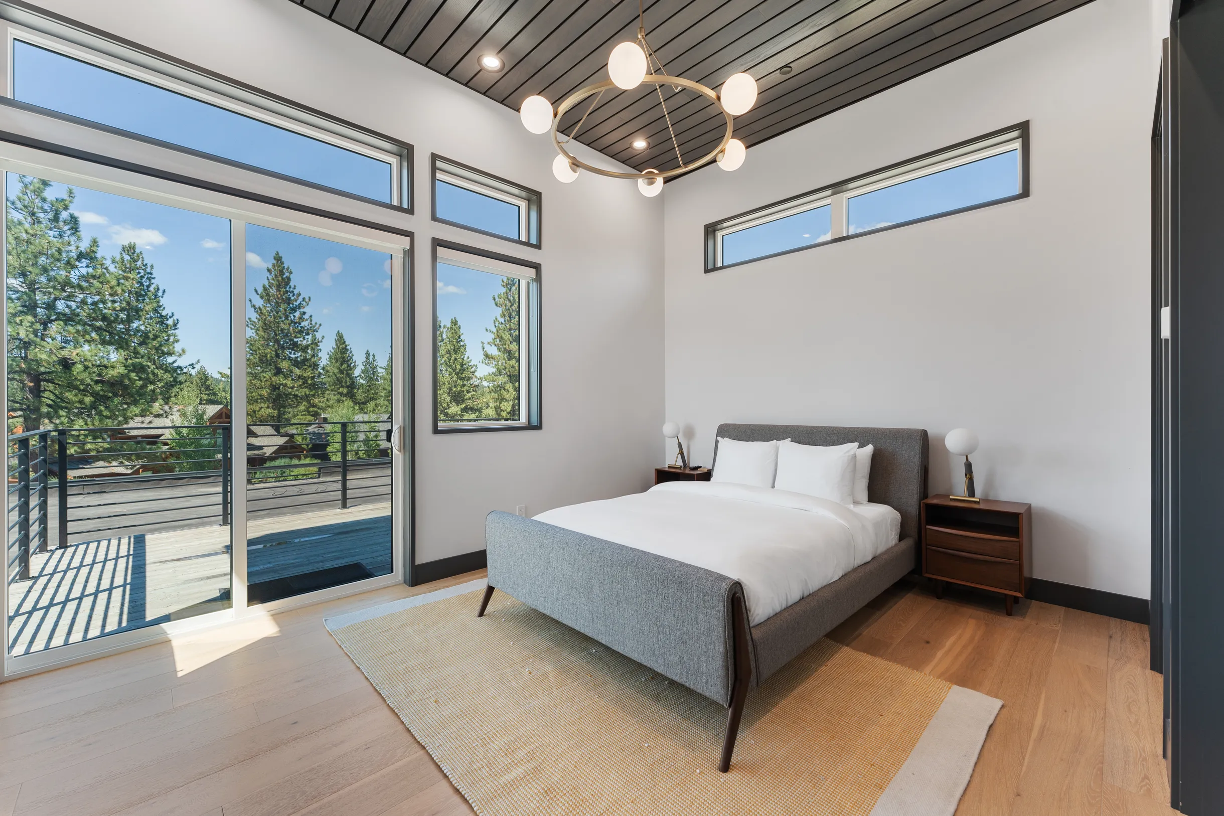 Wander Truckee Woods #17