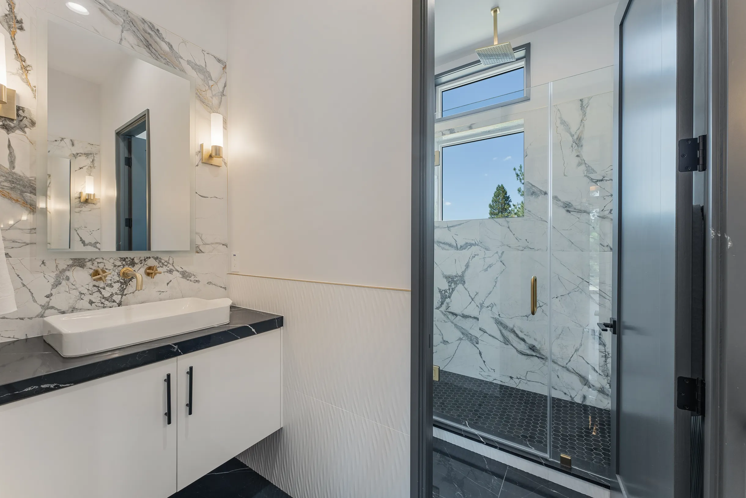 Wander Truckee Woods #21