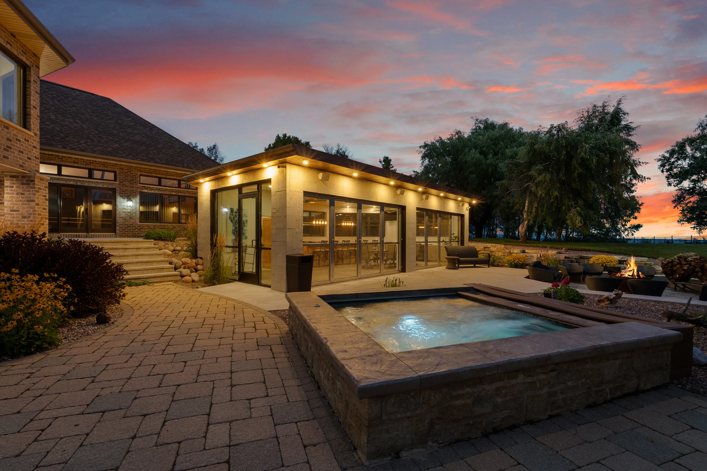 Wander Newton Lakefront #4