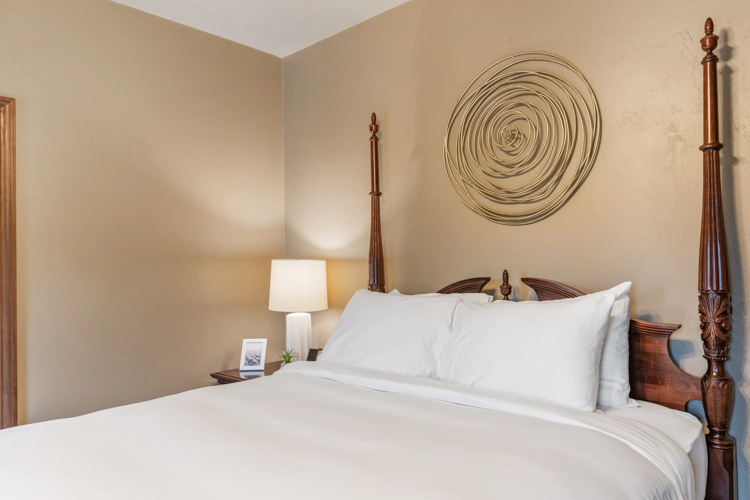 Wander Newton Lakefront #85