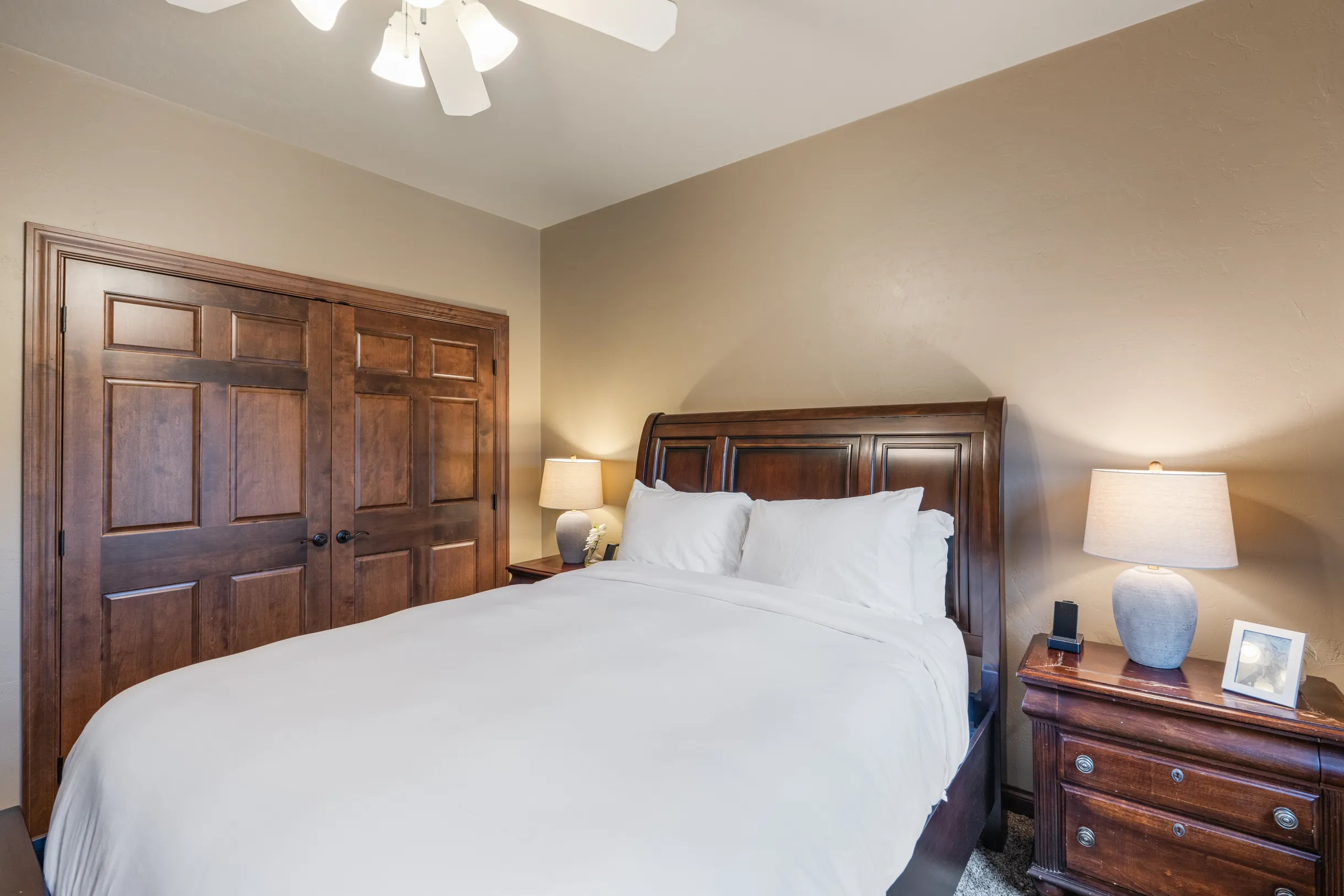 Wander Newton Lakefront #86