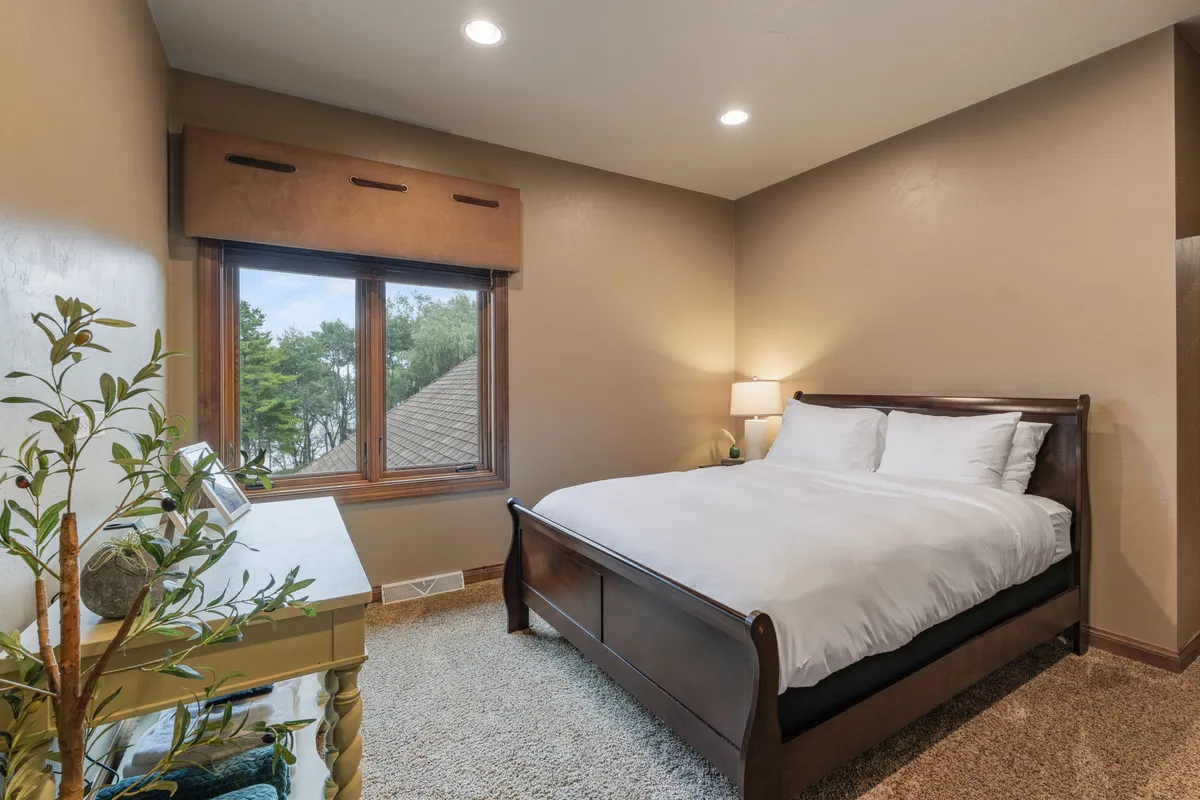 Bedroom 6 image