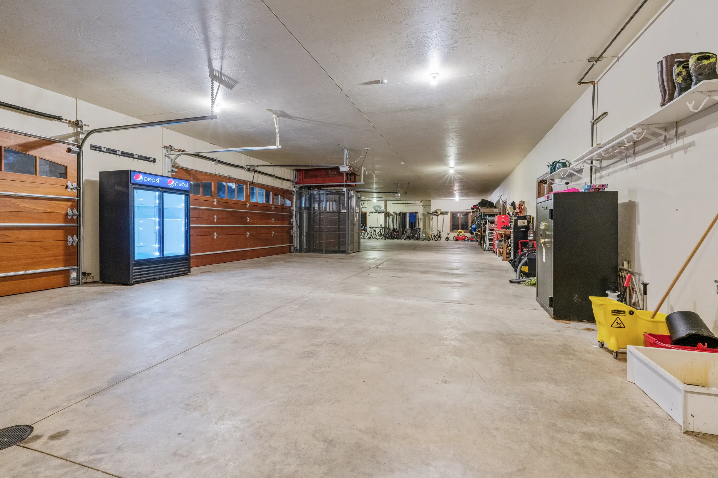 Wander Newton Lakefront #22