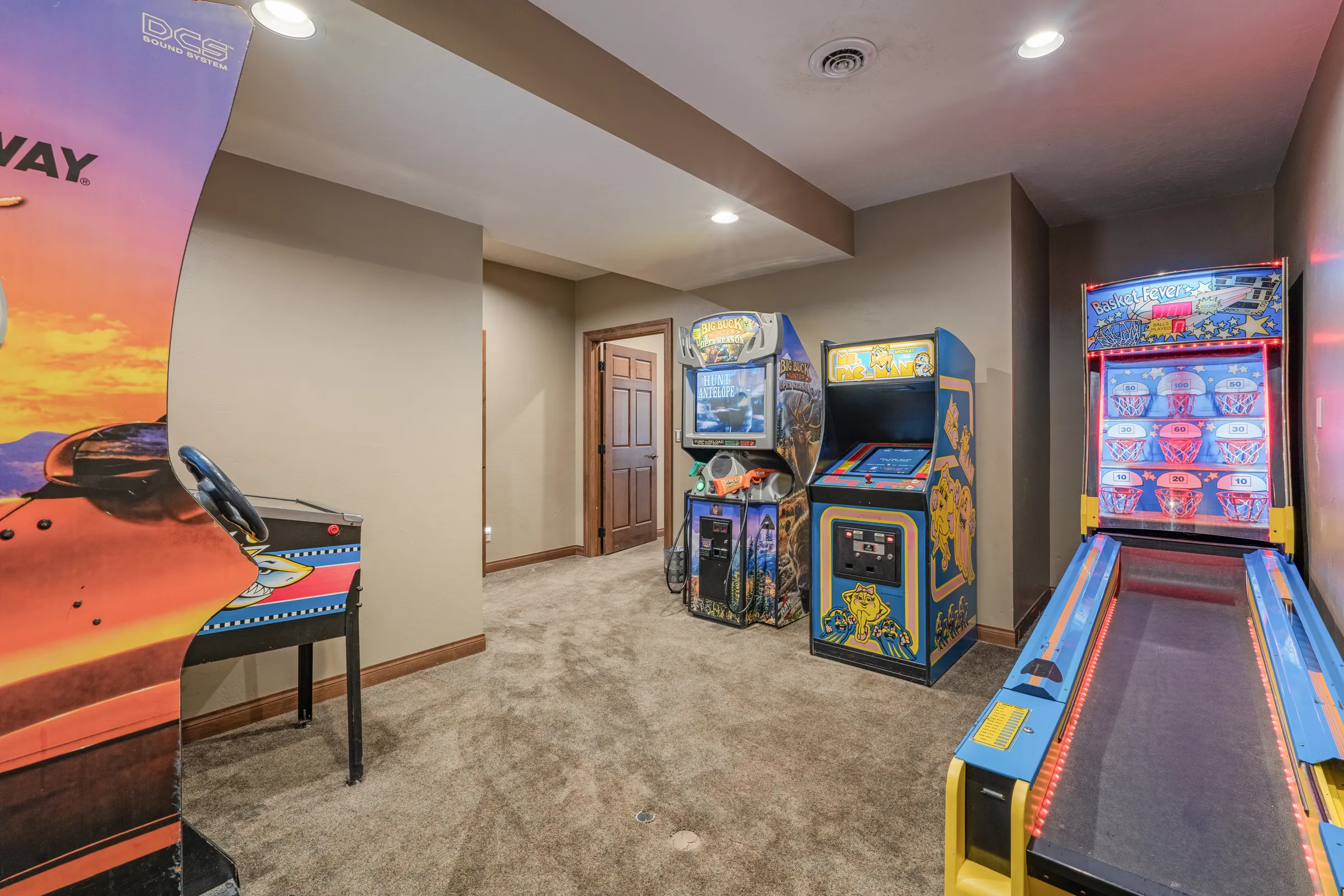 Wander Newton Lakefront #27