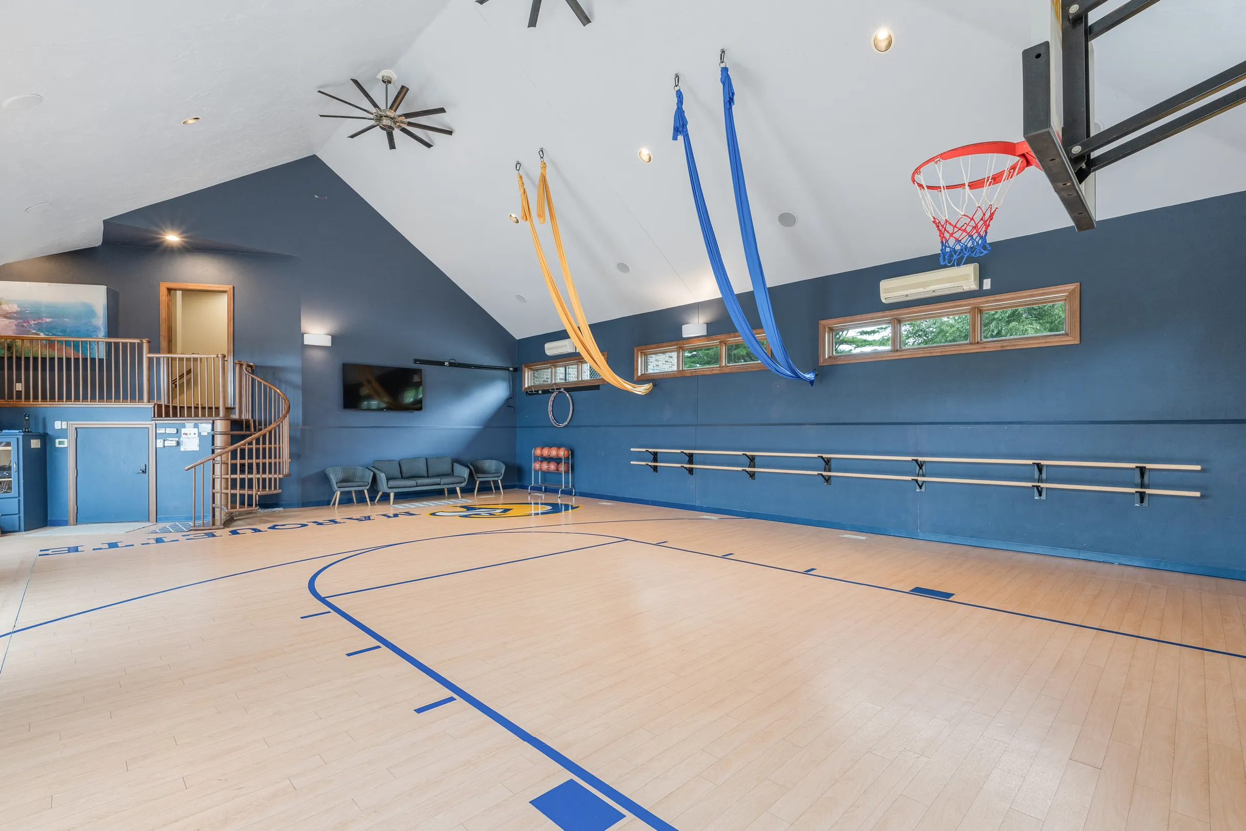 Wander Newton Lakefront #76