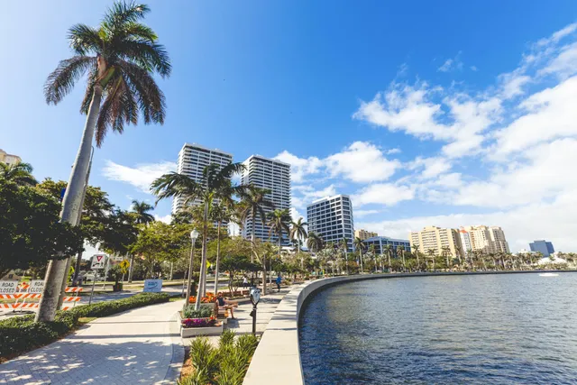 Wander West Palm Beach: Transportation Guide 