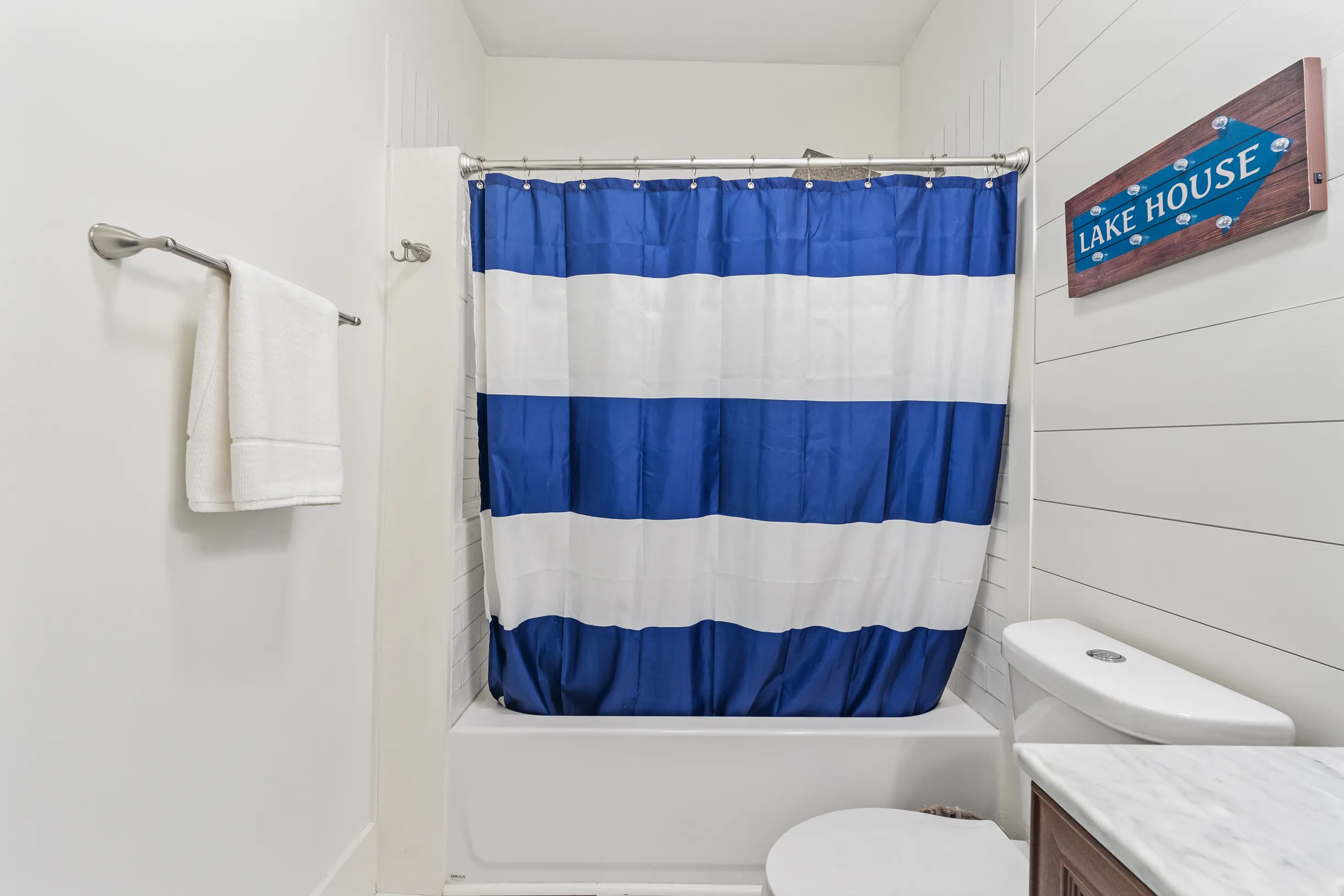 Wander Lake Oconee #76